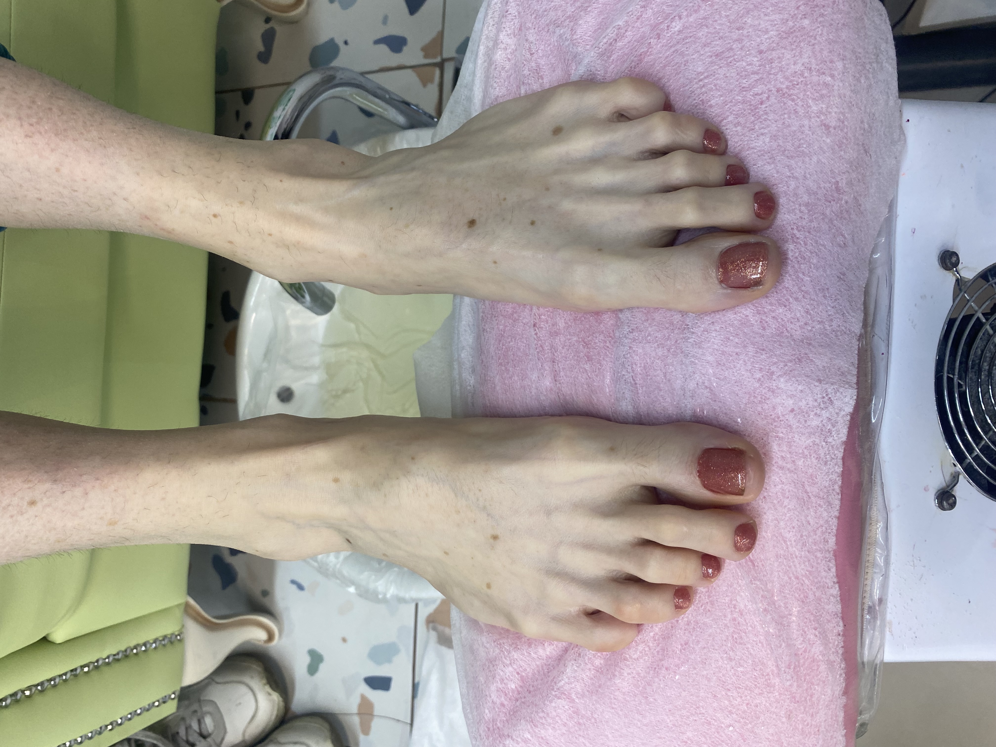 коричневый, лак с блестками, на каждый день, однотон, Педикюр