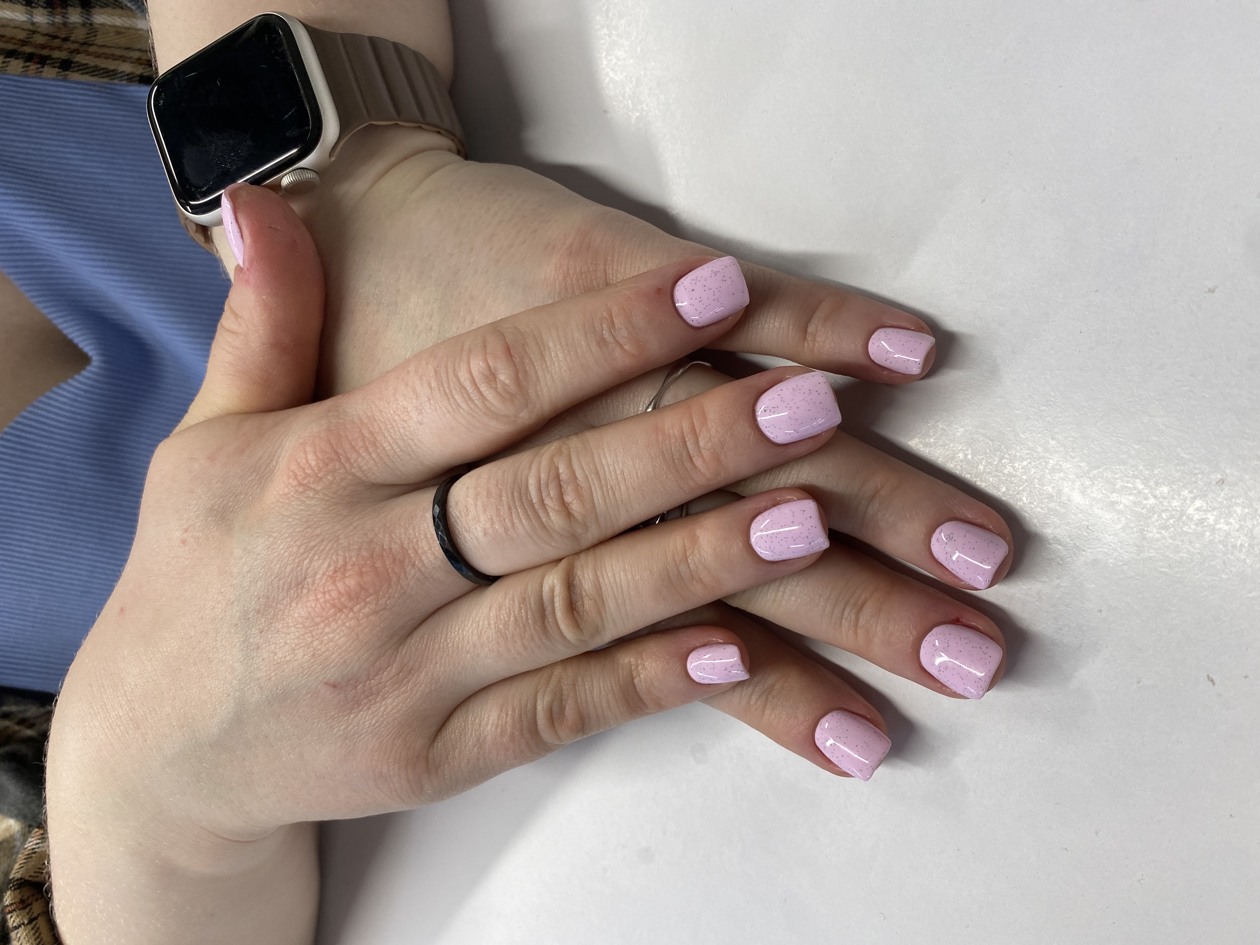 на каждый день, однотон, Маникюр, белый, топ в крапинку