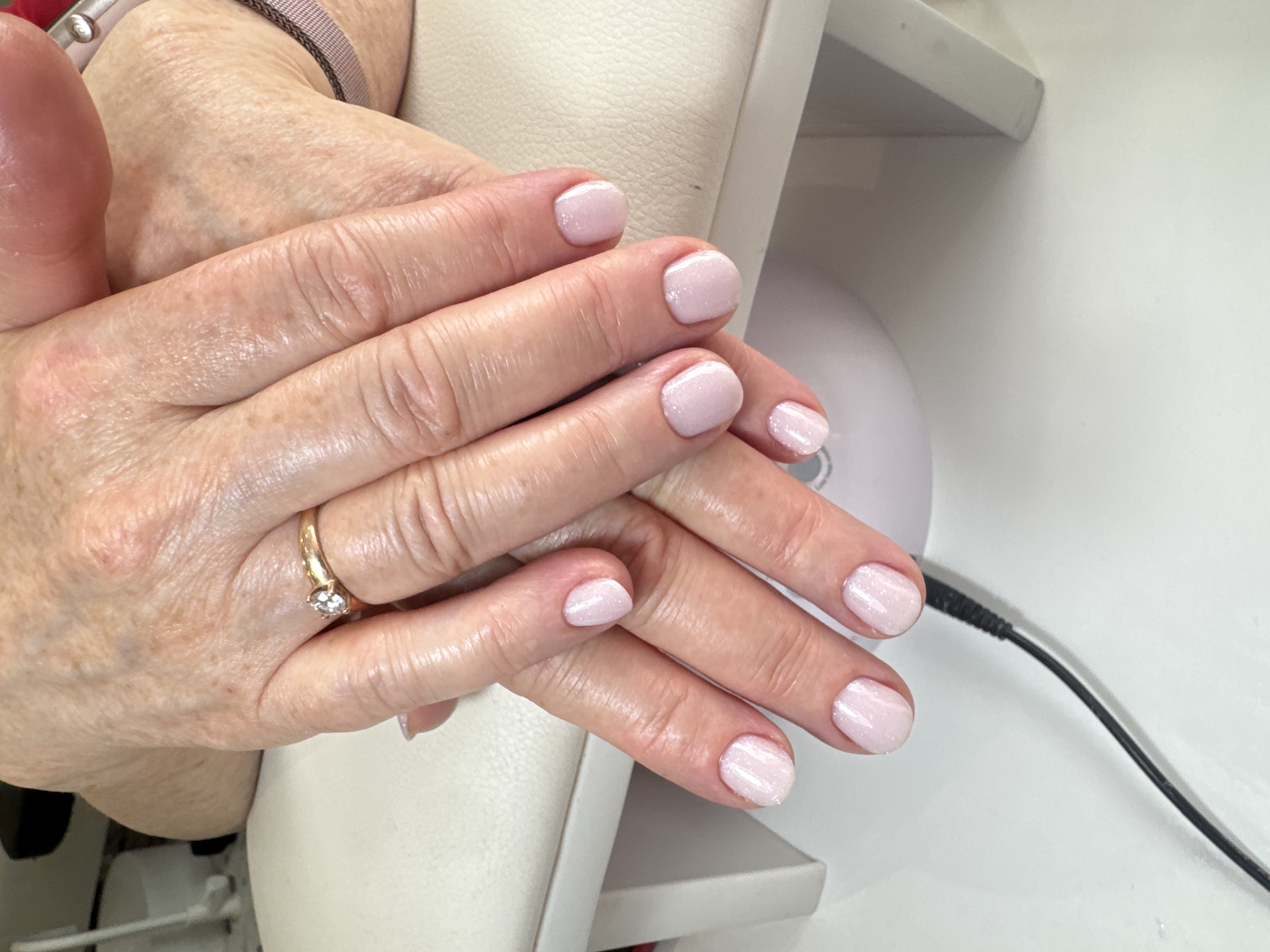 Маникюр, нюд, однотон, на каждый день, молочный