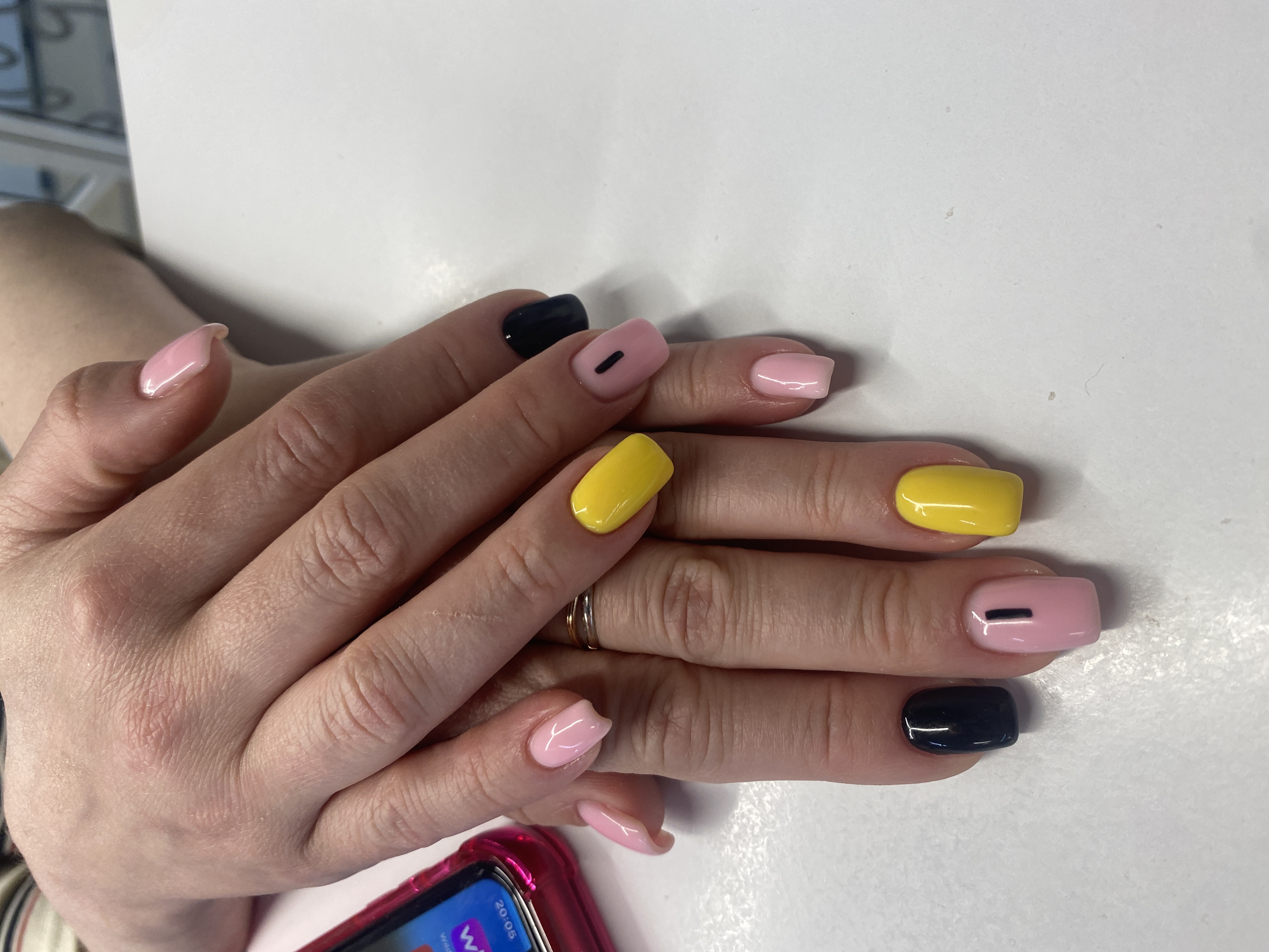 Маникюр, разные цвета, минимализм, дизайн, на каждый день, оригинальный, полоски