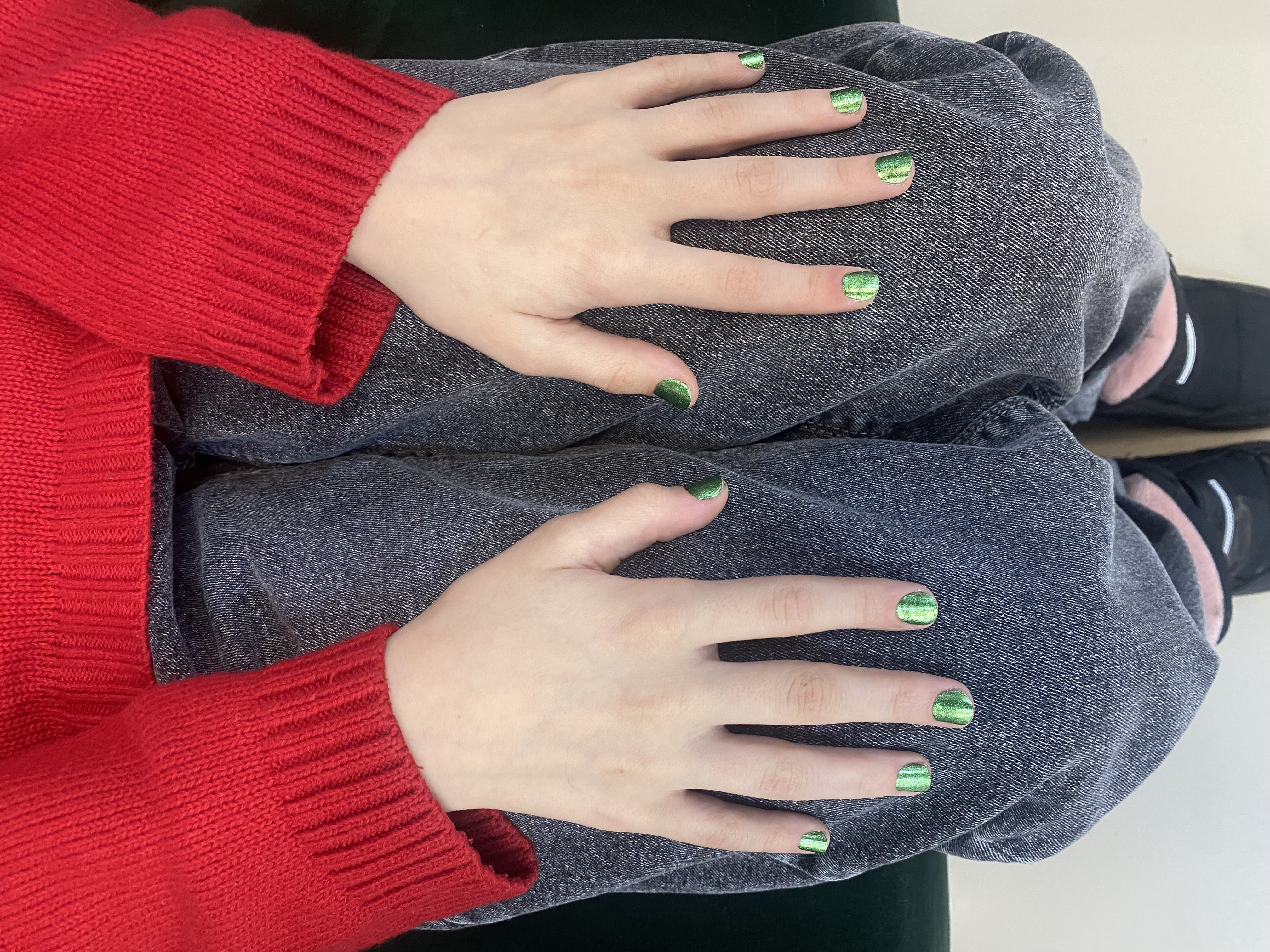 Детский маникюр, лак с блестками, зеленый, однотон