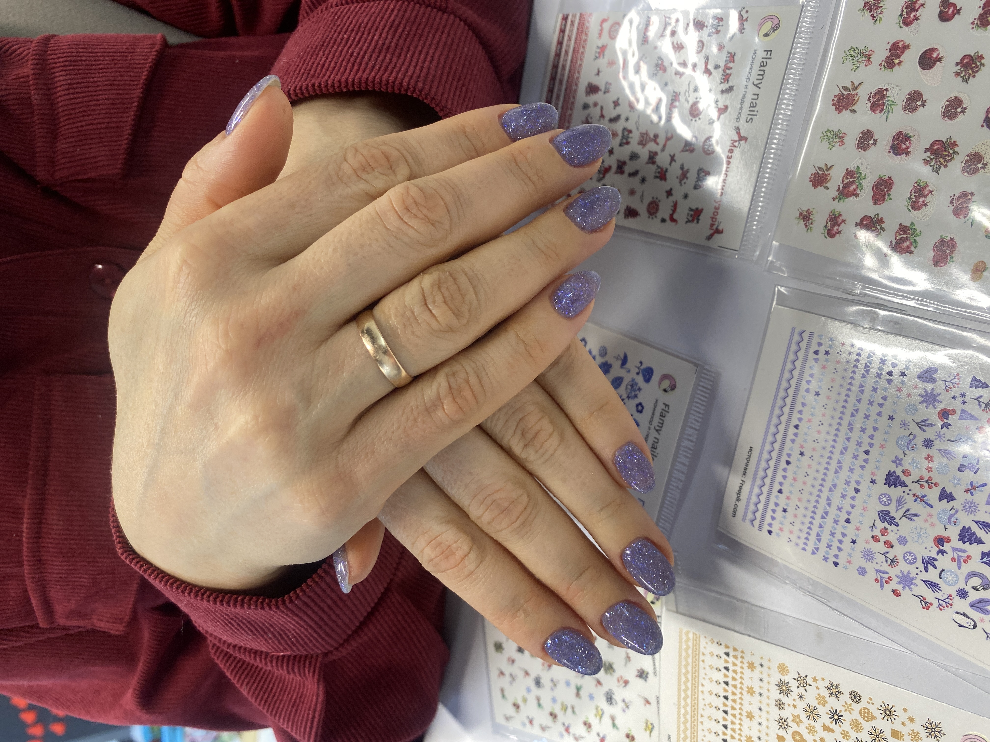 однотон, лак с блестками, Маникюр, сероголубой, на каждый день