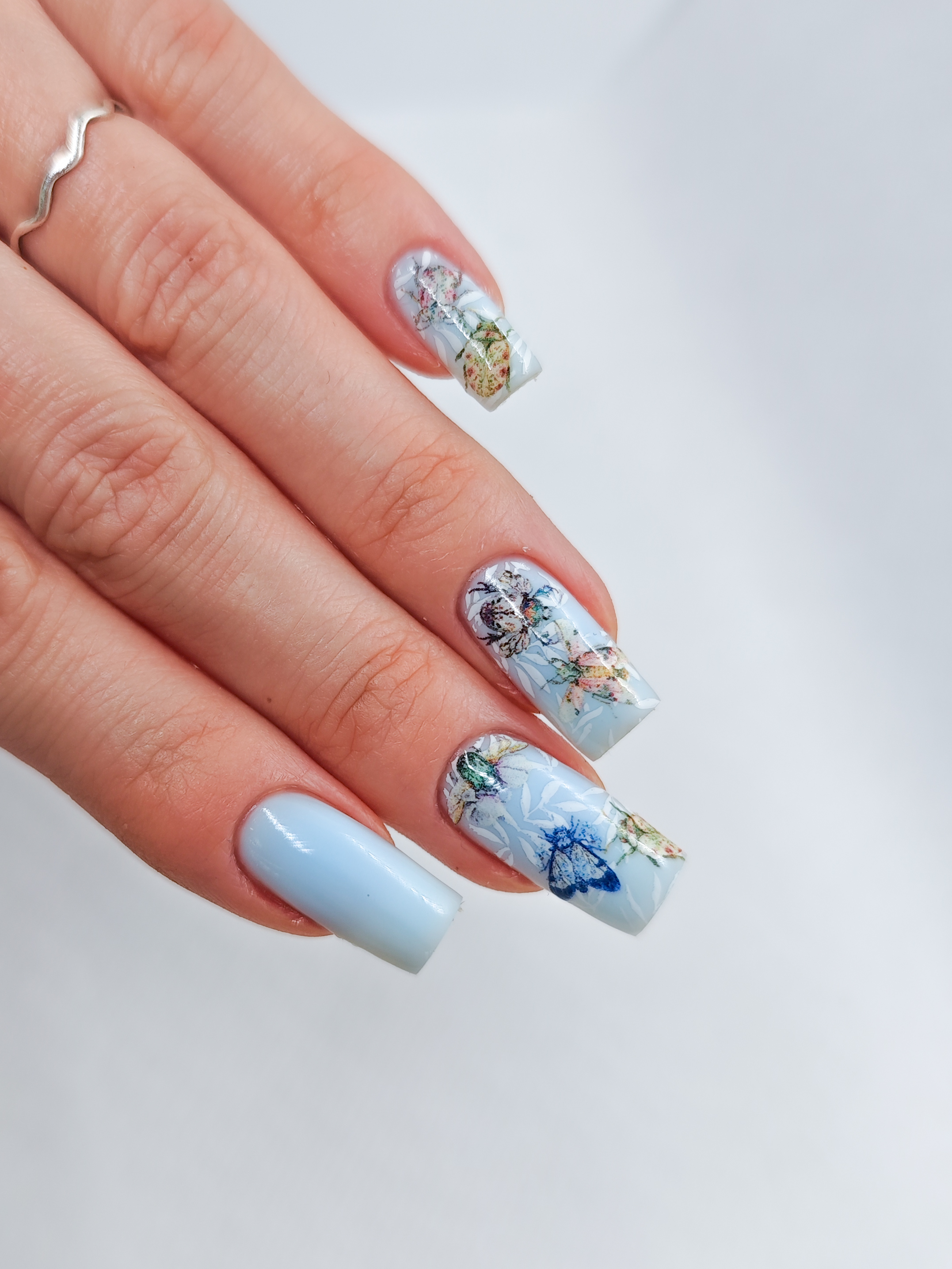 дизайн, аромат весны  , комбинированный, Маникюр, жуки, на каждый день, наклейка, голубой, оригинальный