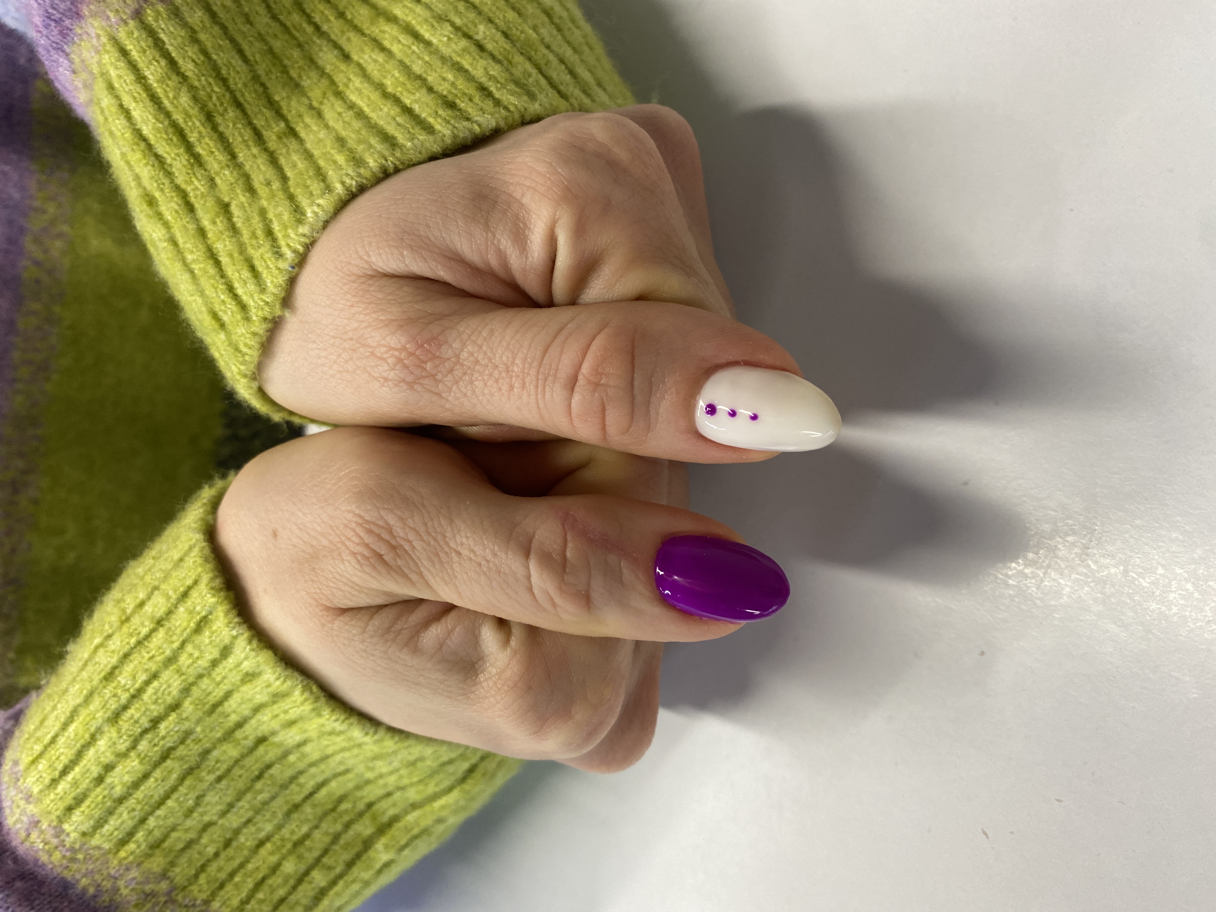 дизайн, Маникюр, разные цвета, точки, минимализм, на каждый день, комбинированный