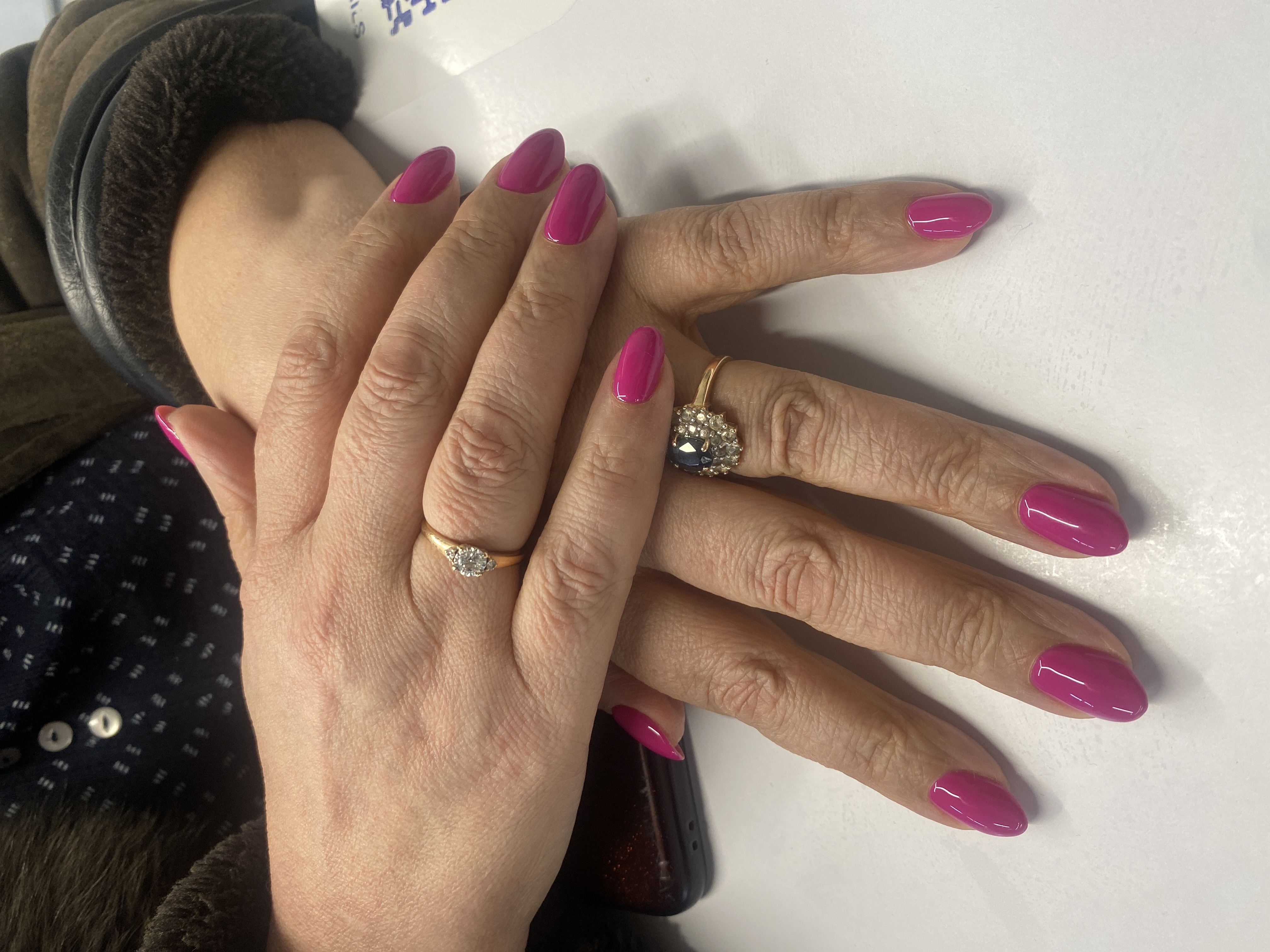 Маникюр, однотон, фуксия, на каждый день