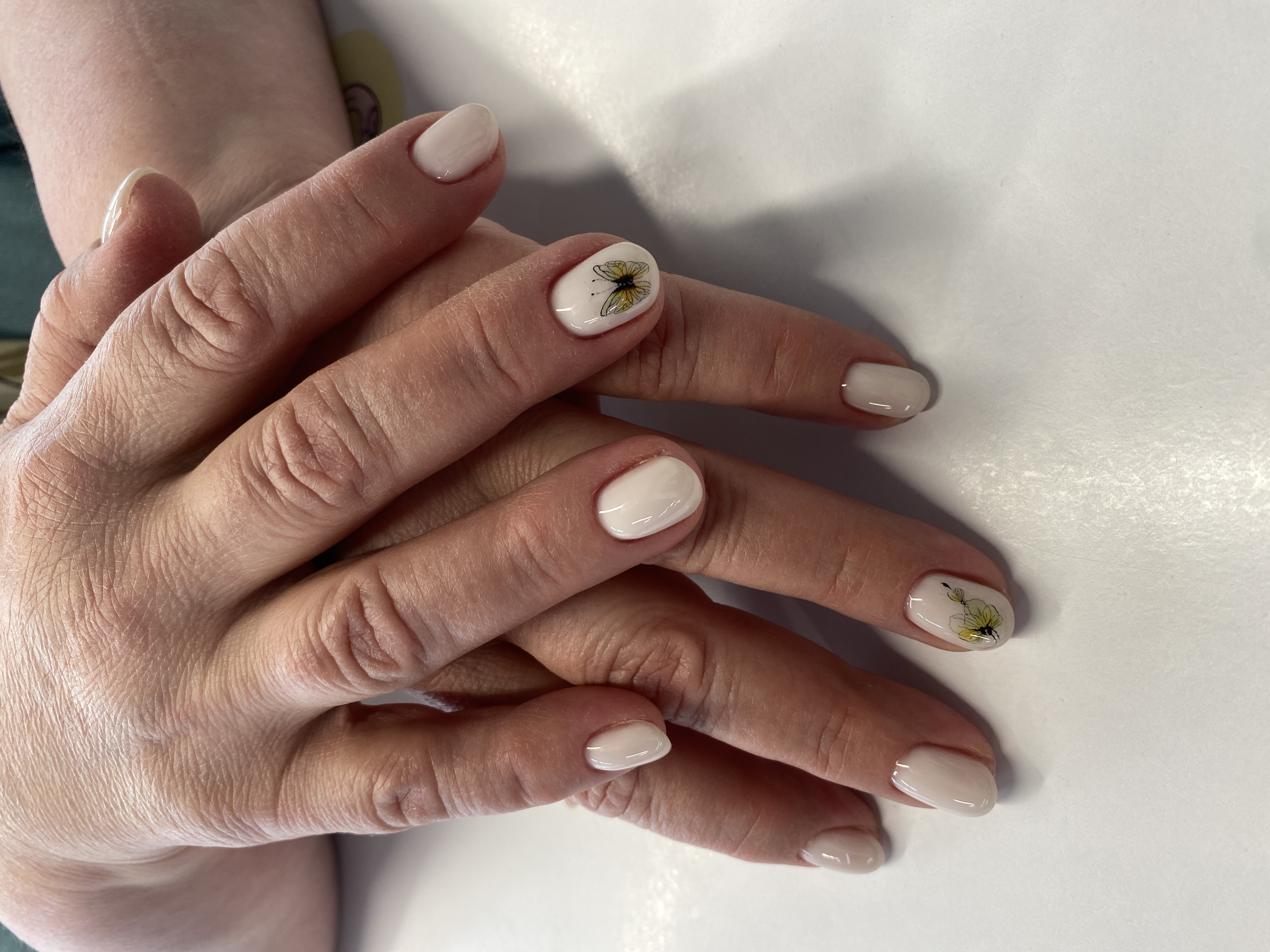 дизайн, наклейка, белый, Маникюр, цветы, нежный, минимализм, бабочка