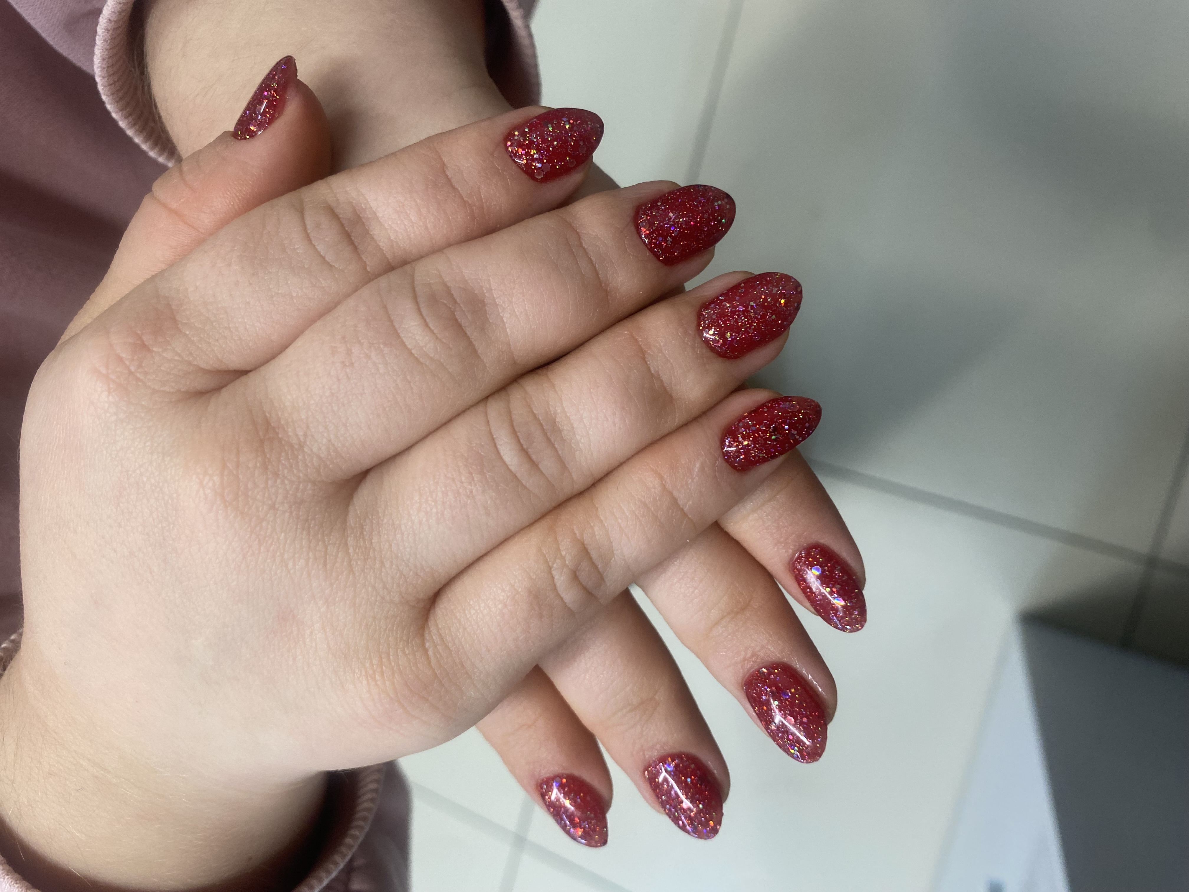 лак с блестками, Маникюр, однотон, бордовый, на каждый день