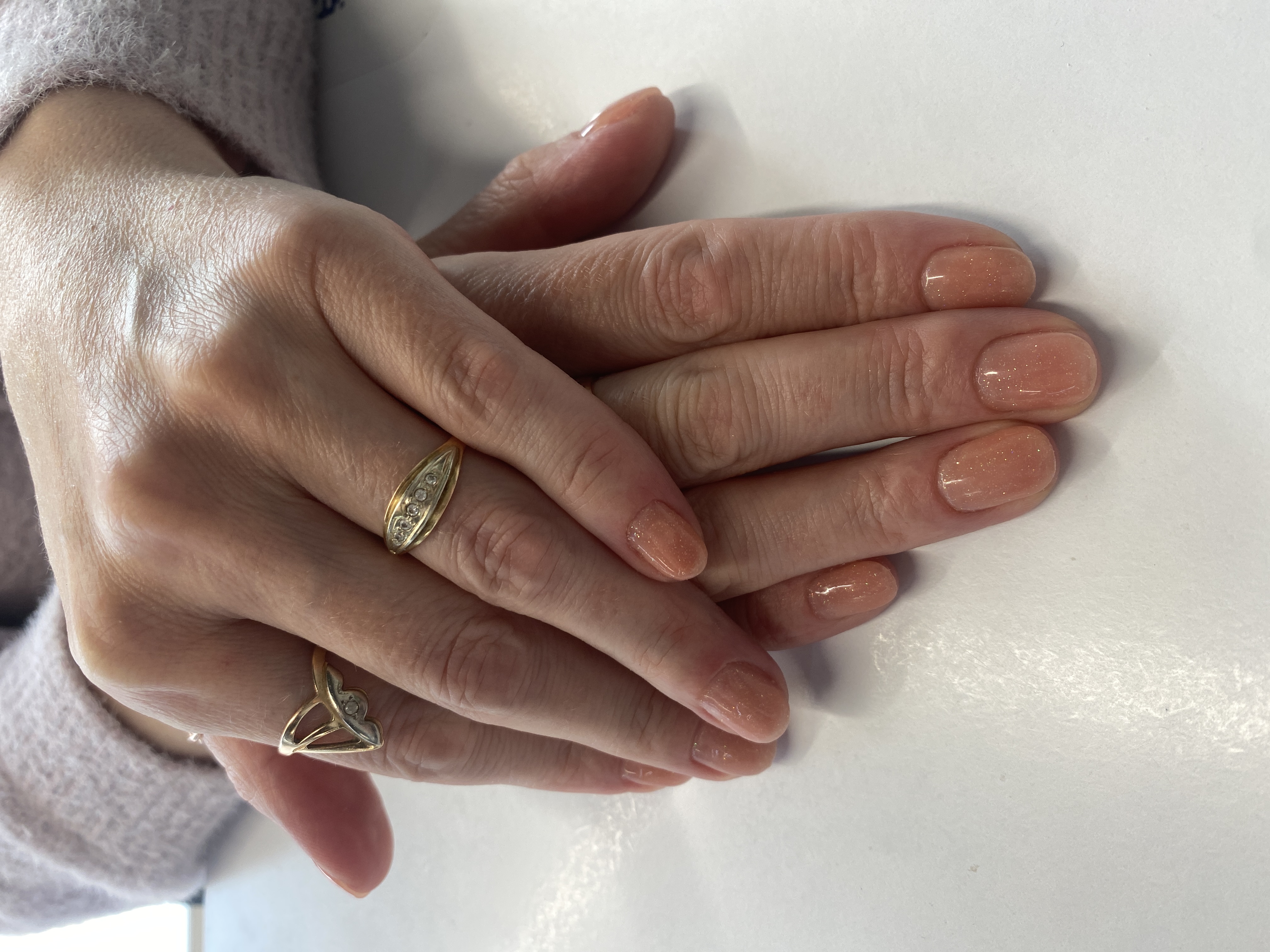 нежный, лак с блестками, Маникюр, однотон, на каждый день, бежевый