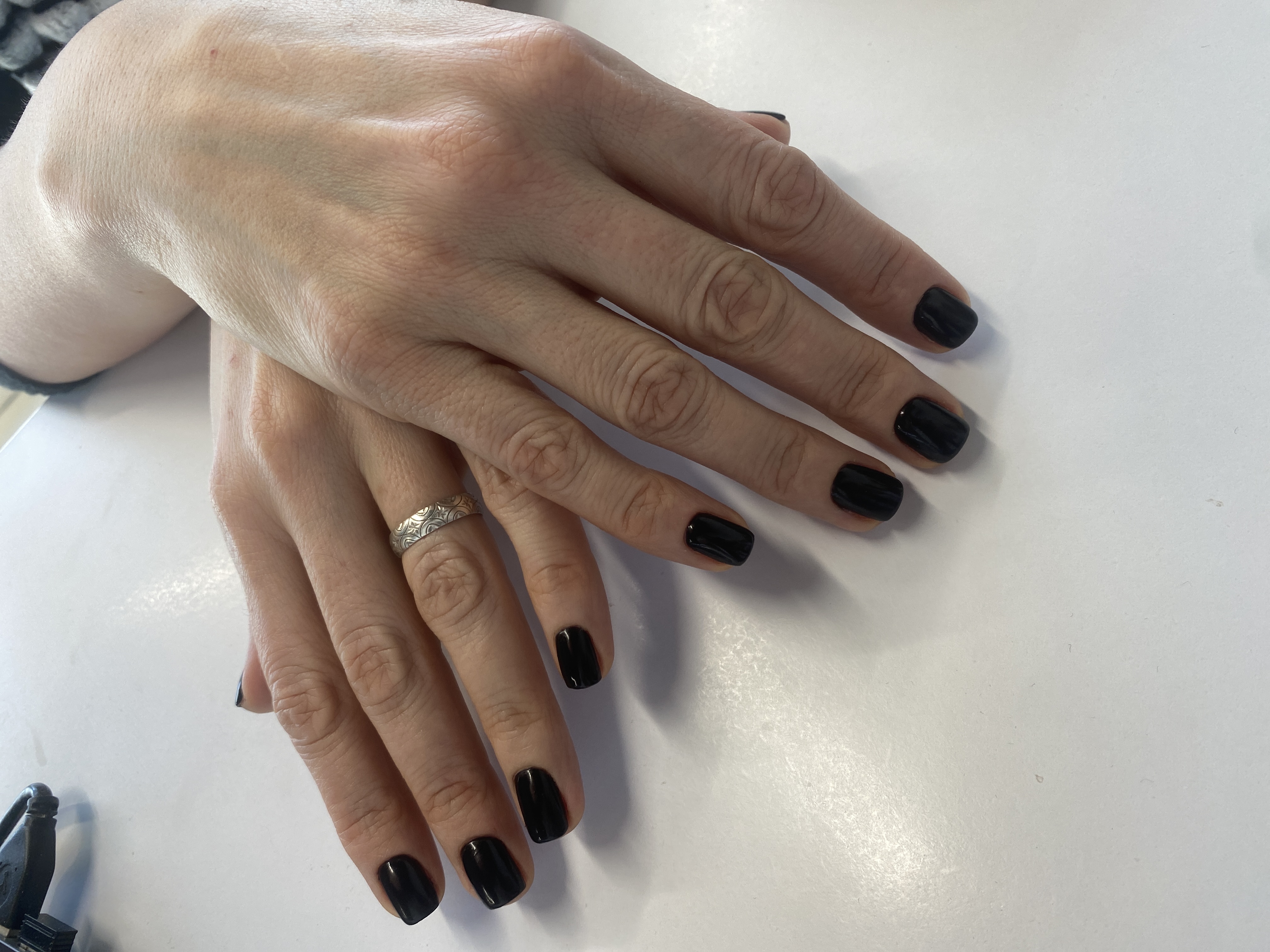 Маникюр, однотон, черный, на каждый день