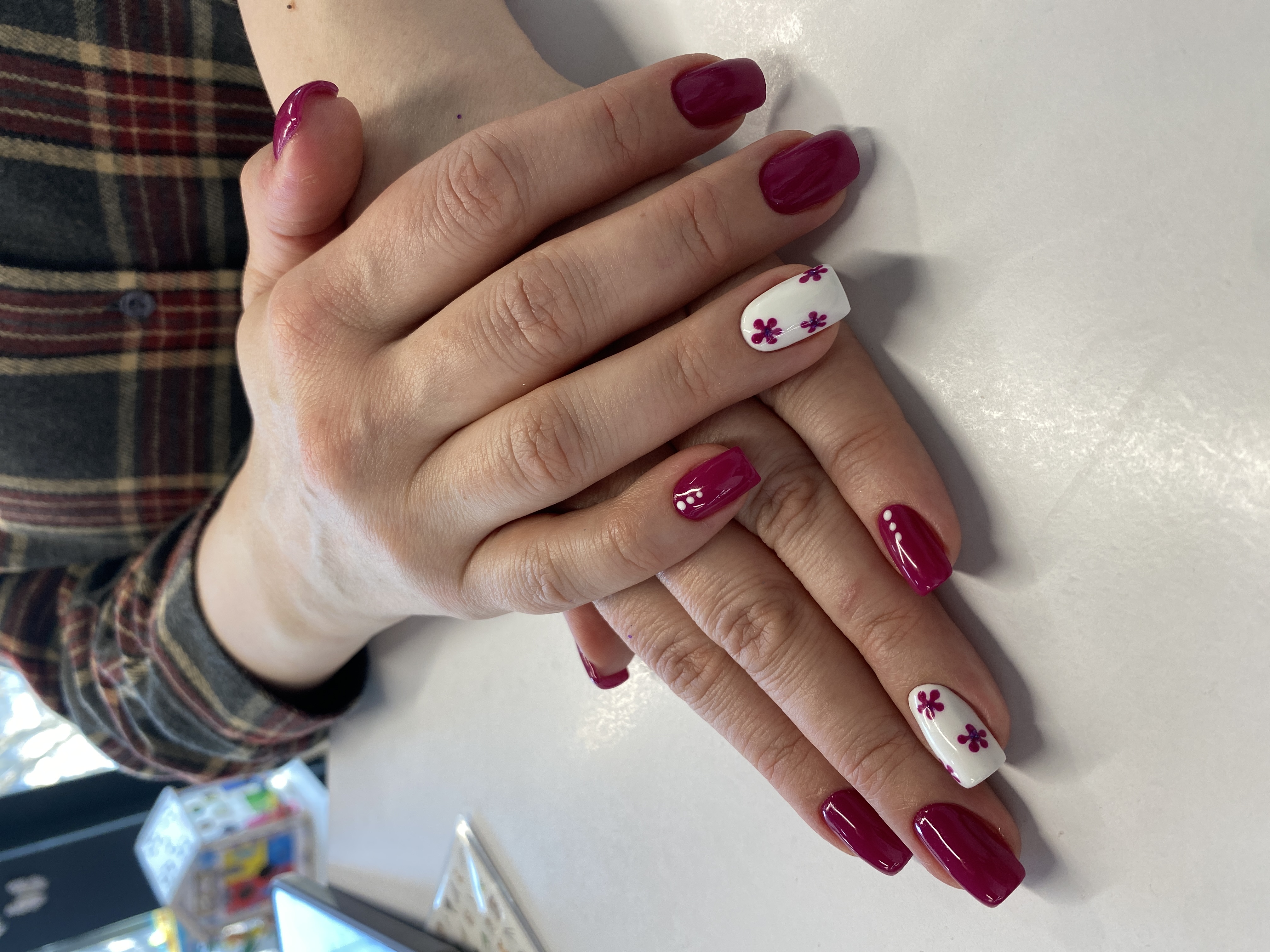 комбинированный, дизайн, цвеы, Маникюр, минимализм, фиолетовый, на каждый день