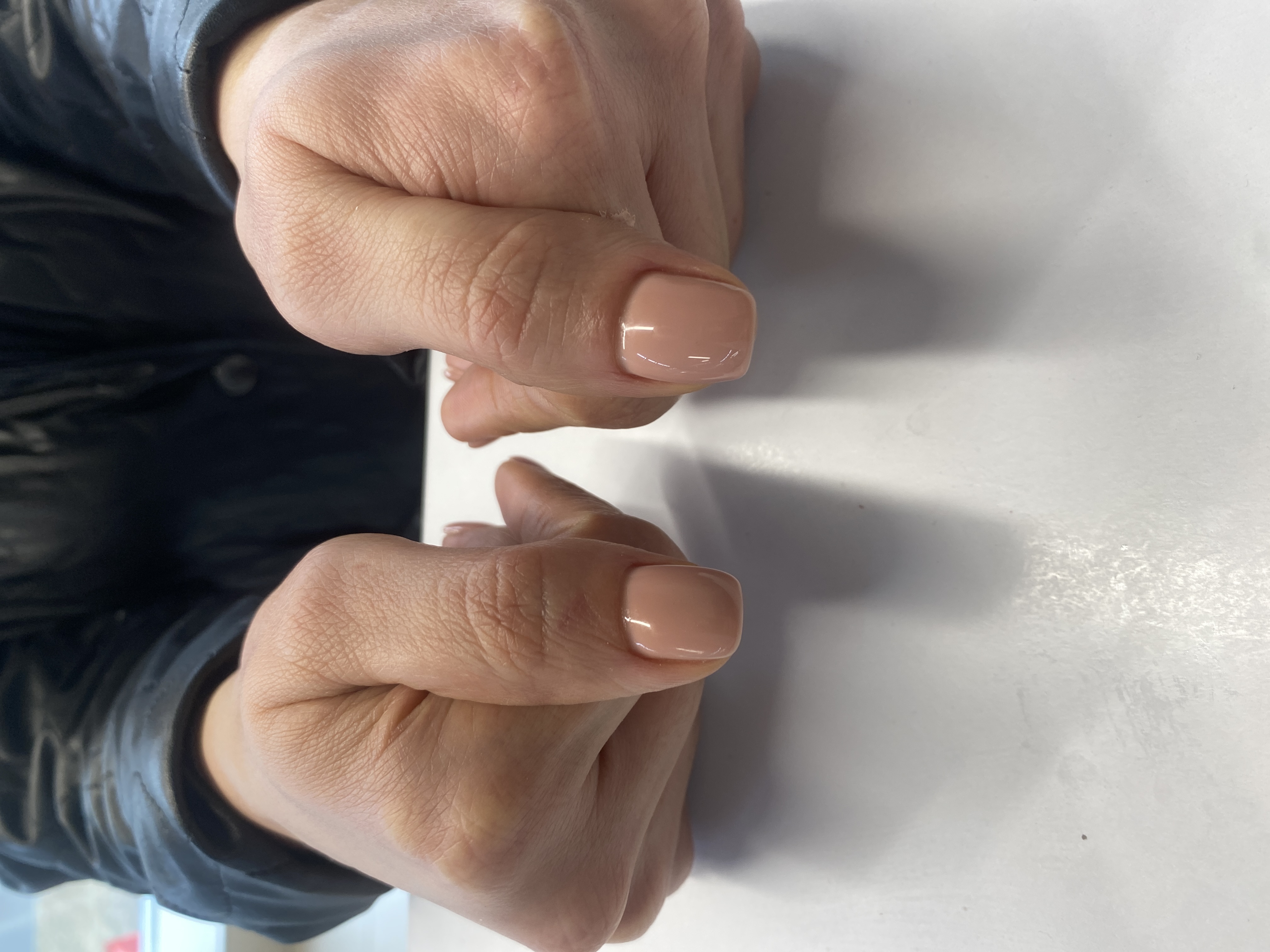 Маникюр, нюд, однотон, бежевый, на каждый день