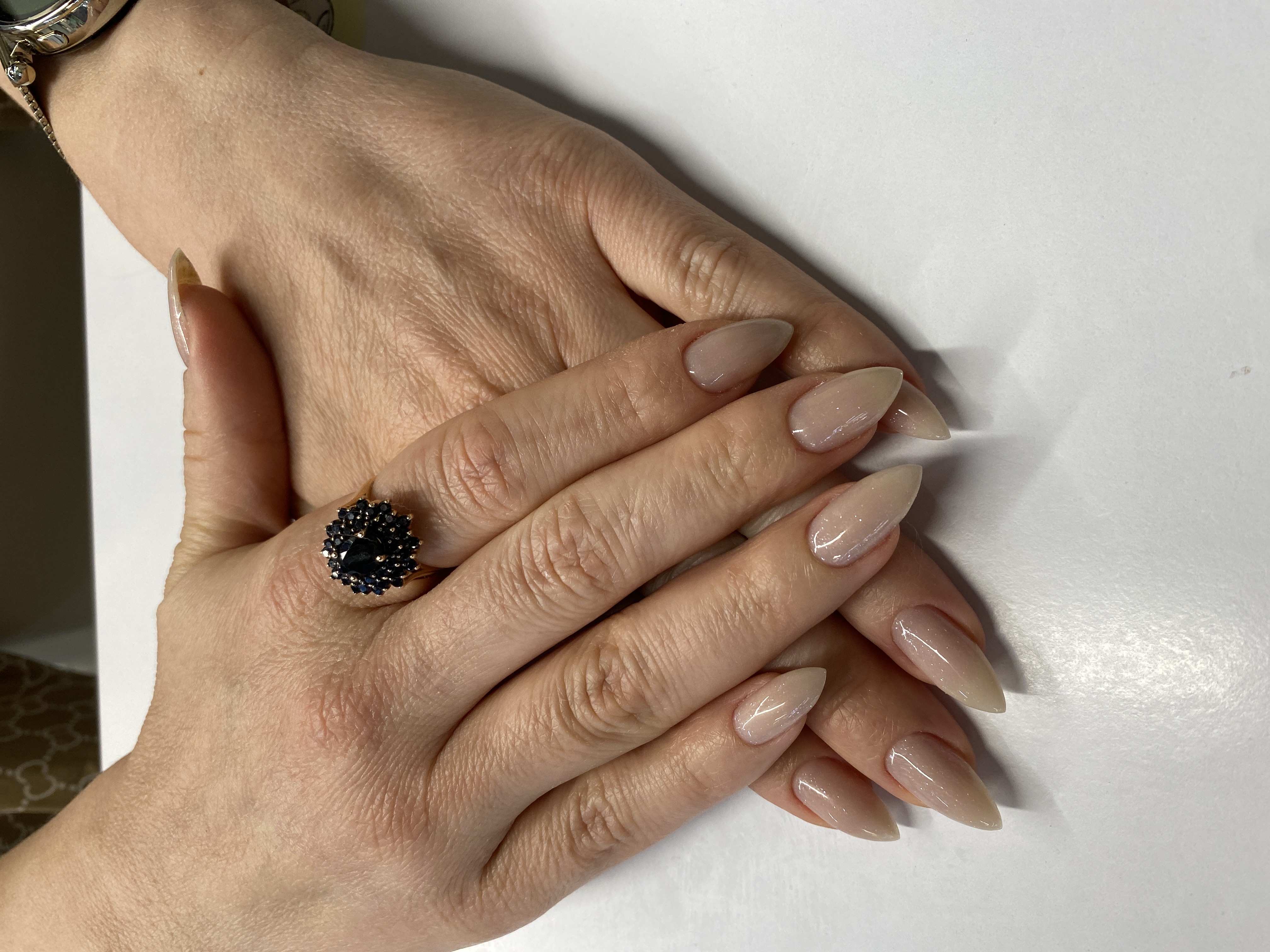 на каждый день, однотон, лак с блестками, Маникюр, нежный, бежевый