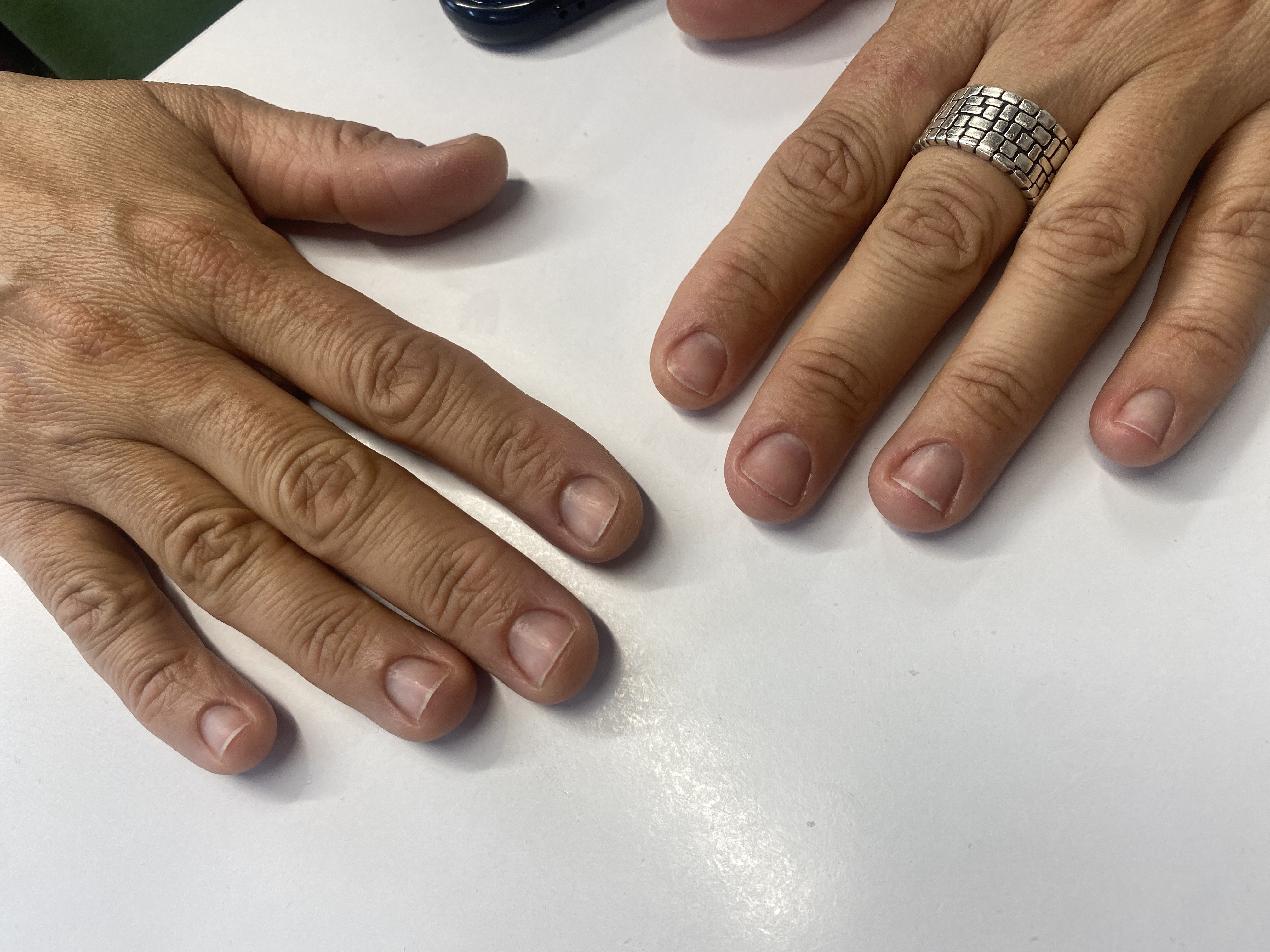 Маникюр, гигиенический, без покрытия