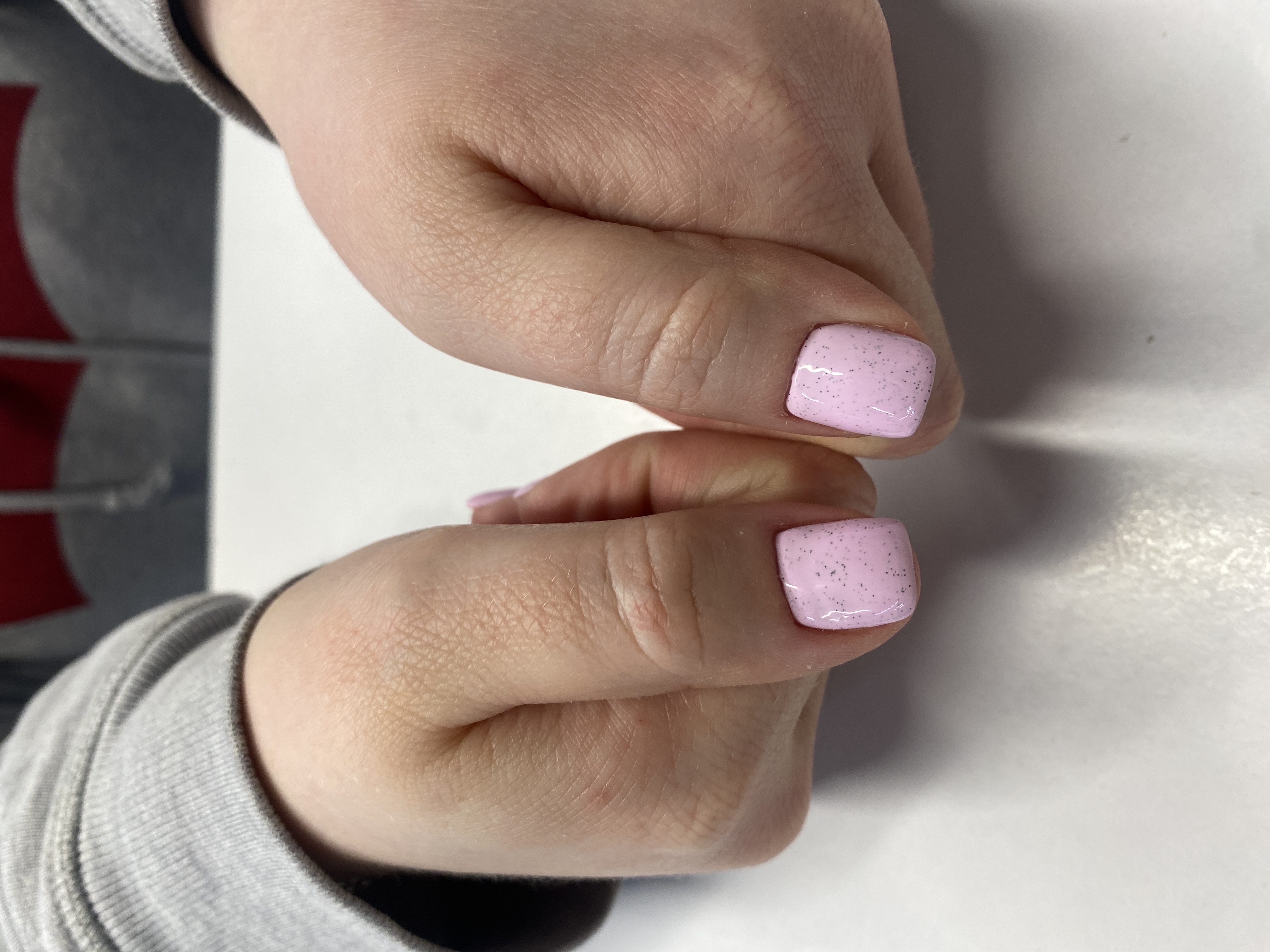 Маникюр, однотон, топ в крапинку, молочный, на каждый день