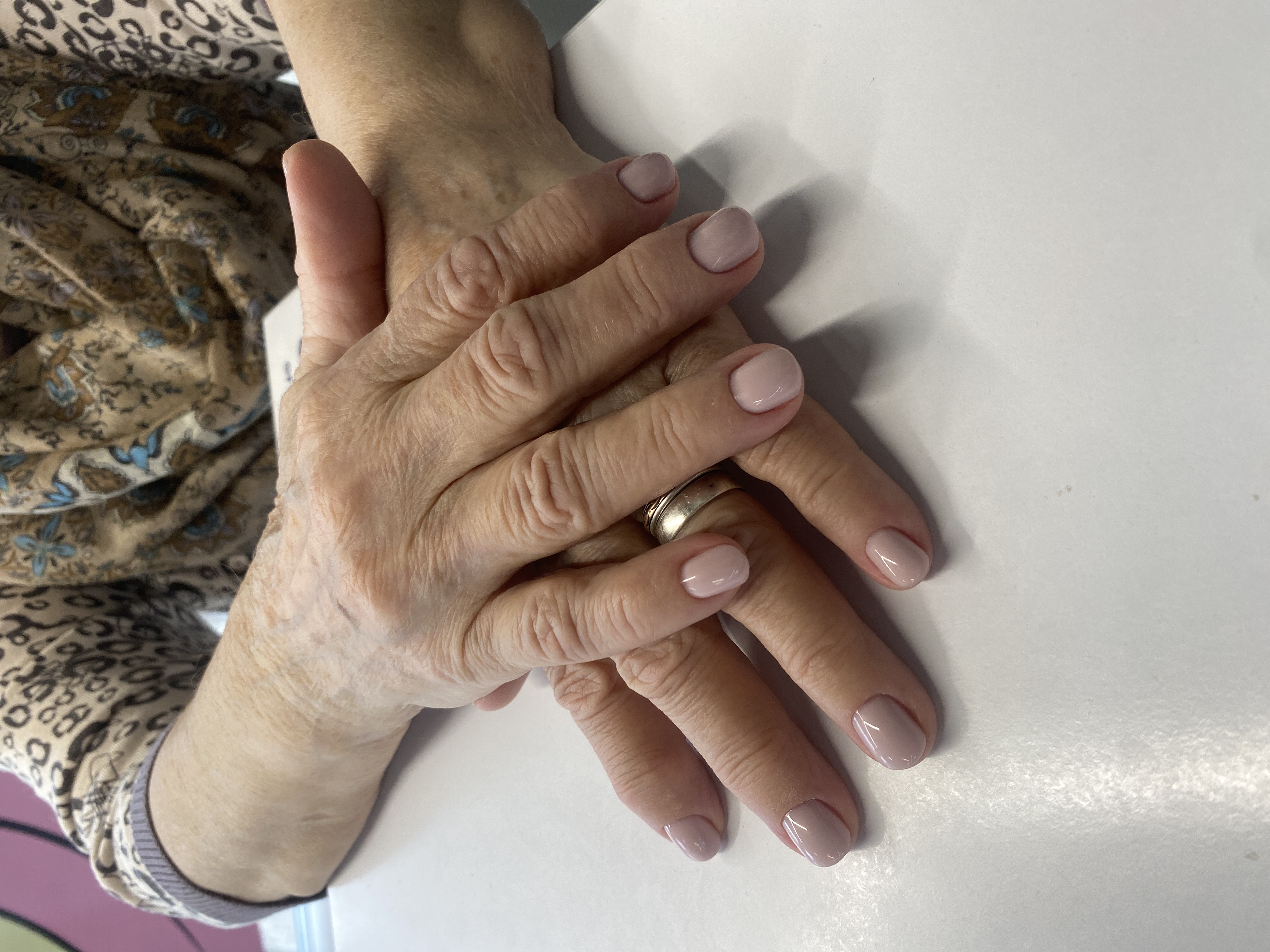 Маникюр, однотон, на каждый день, молочный, нюд