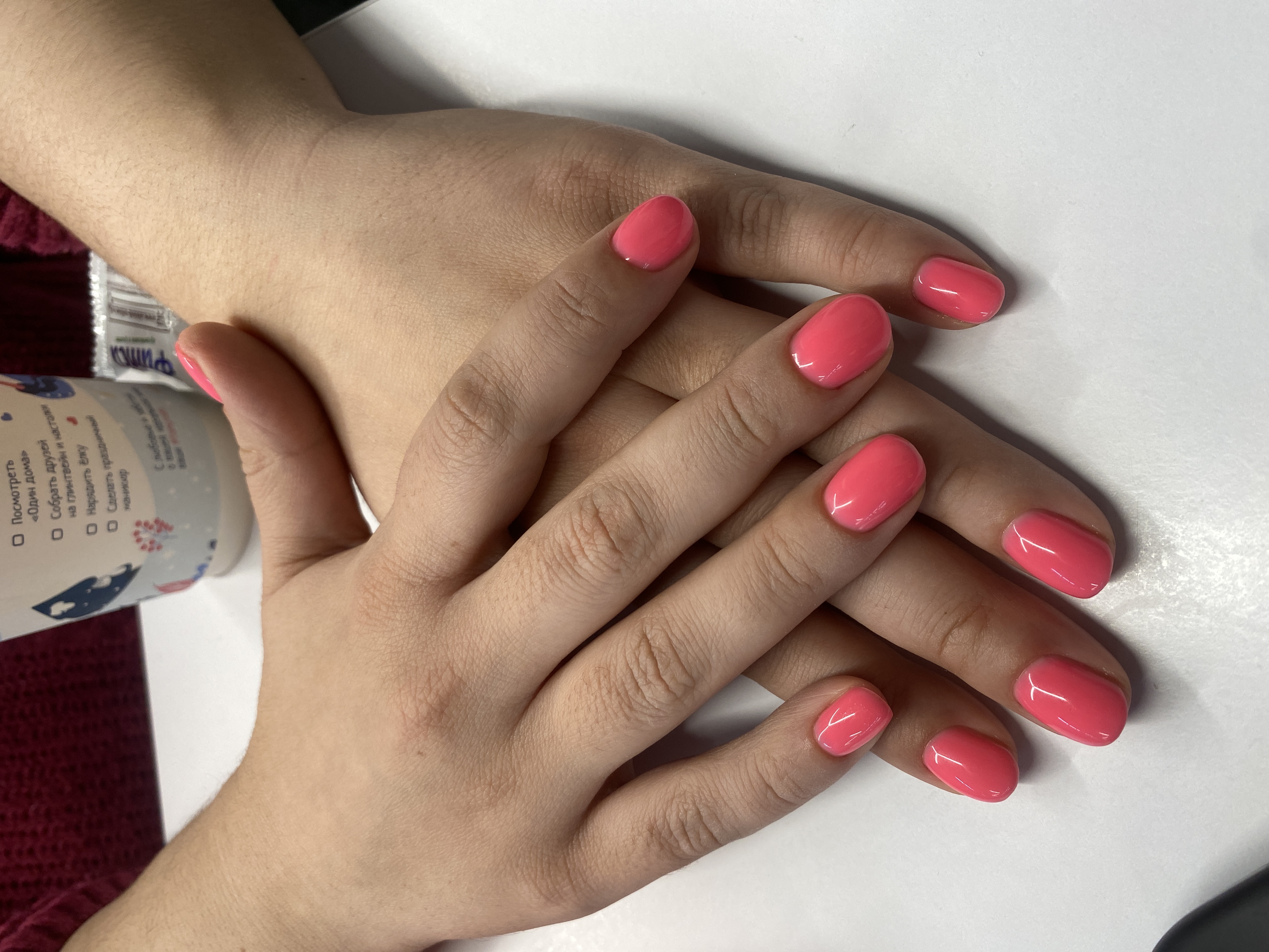 Маникюр, однотон, коралловый, на каждый день