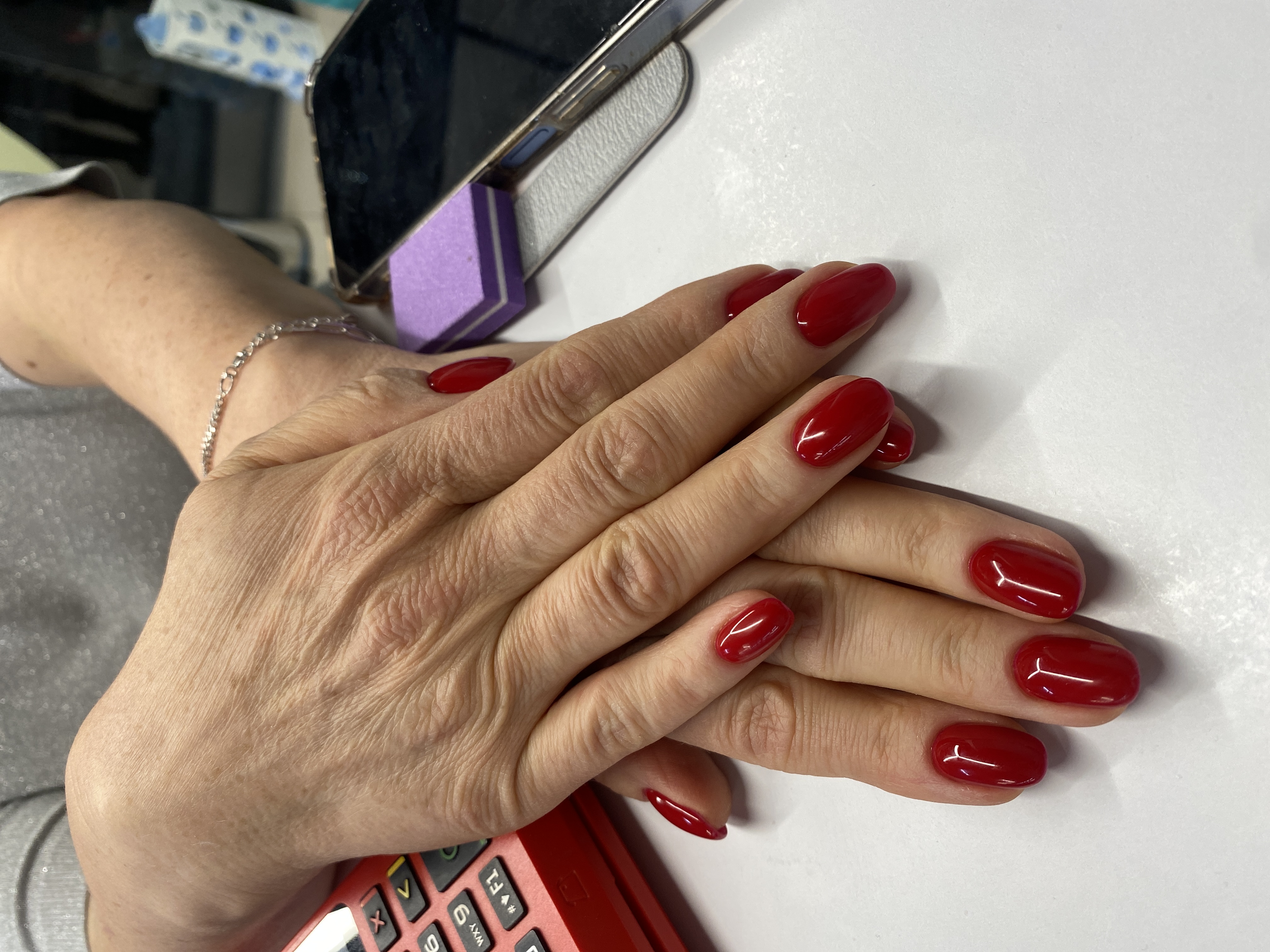 Маникюр, однотон, на каждый день, бордовый