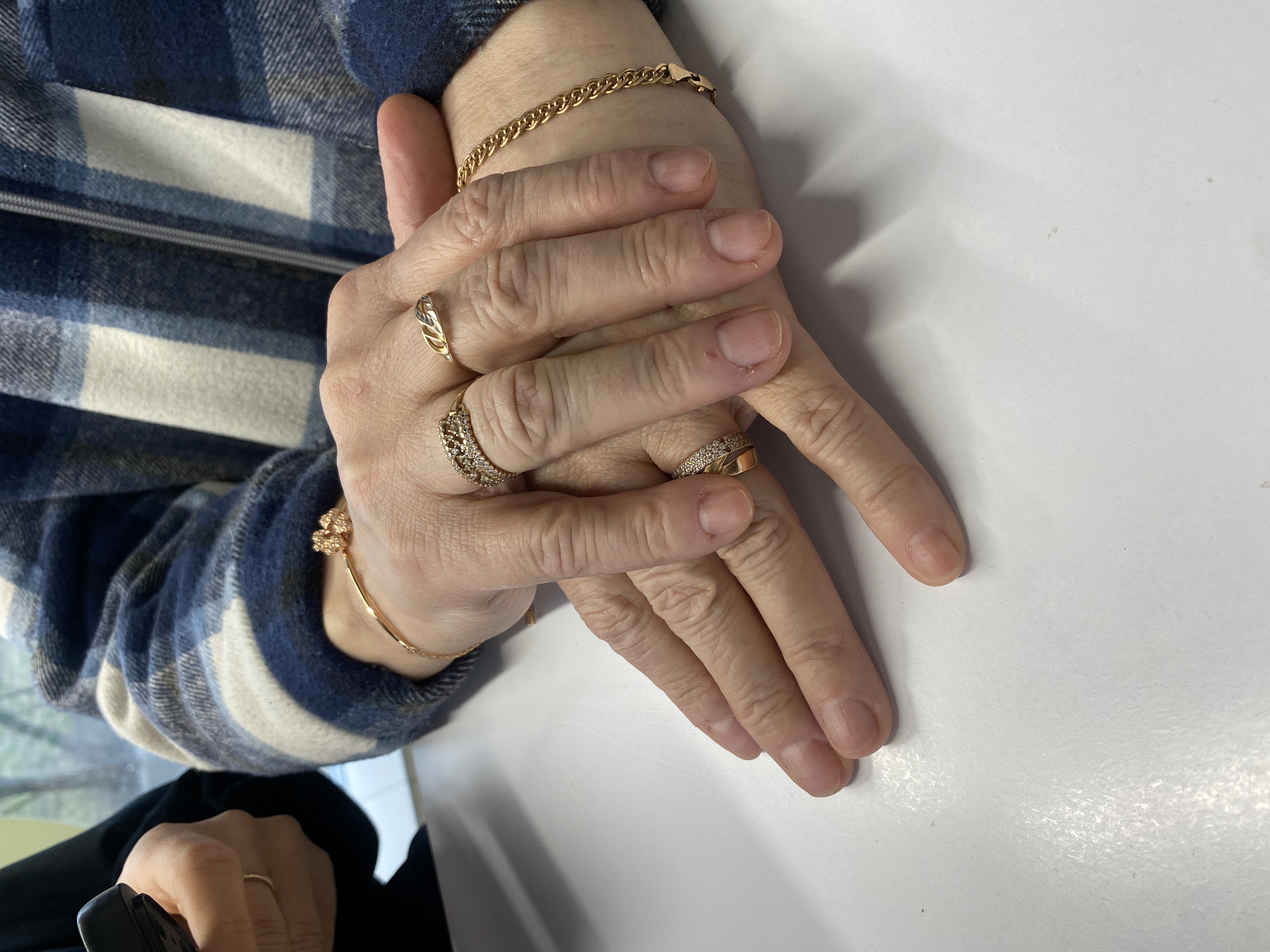 Маникюр, гигиенический, заусеницы, без покрытия