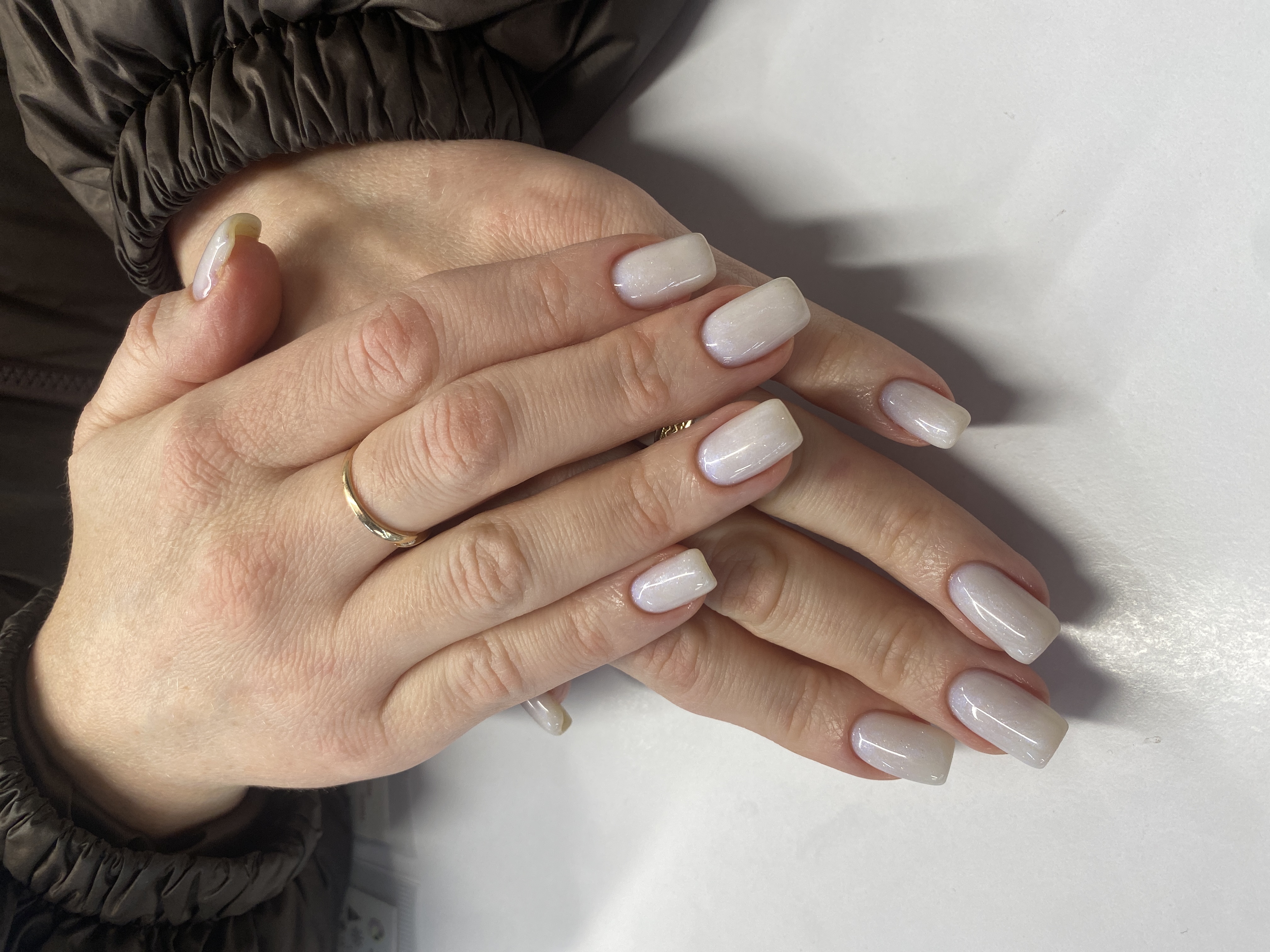 однотон, лак с блестками, на каждый день, Маникюр, нежный, перламутр