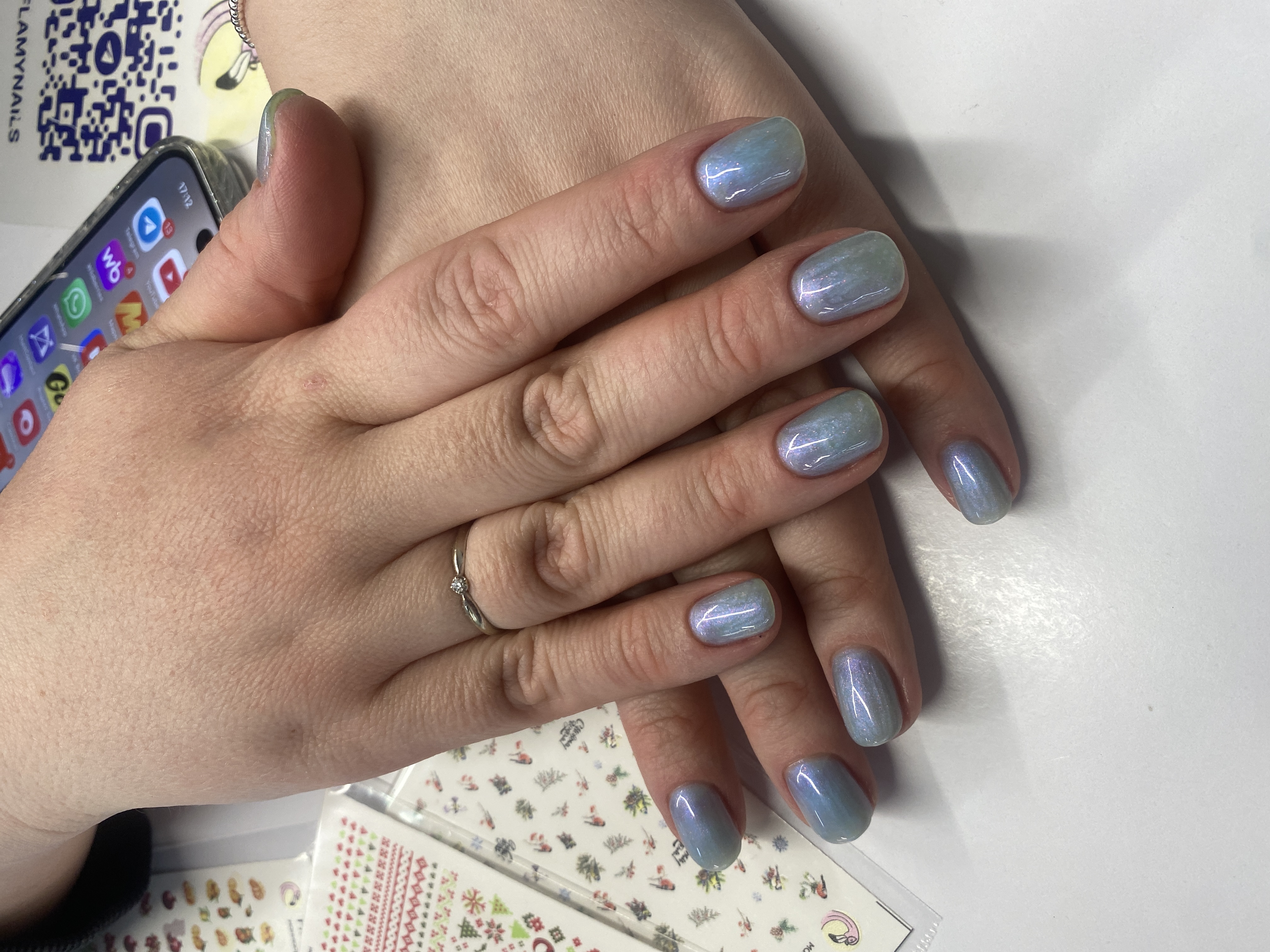 лак с блестками, Маникюр, нежный, голубой, на каждый день, однотон