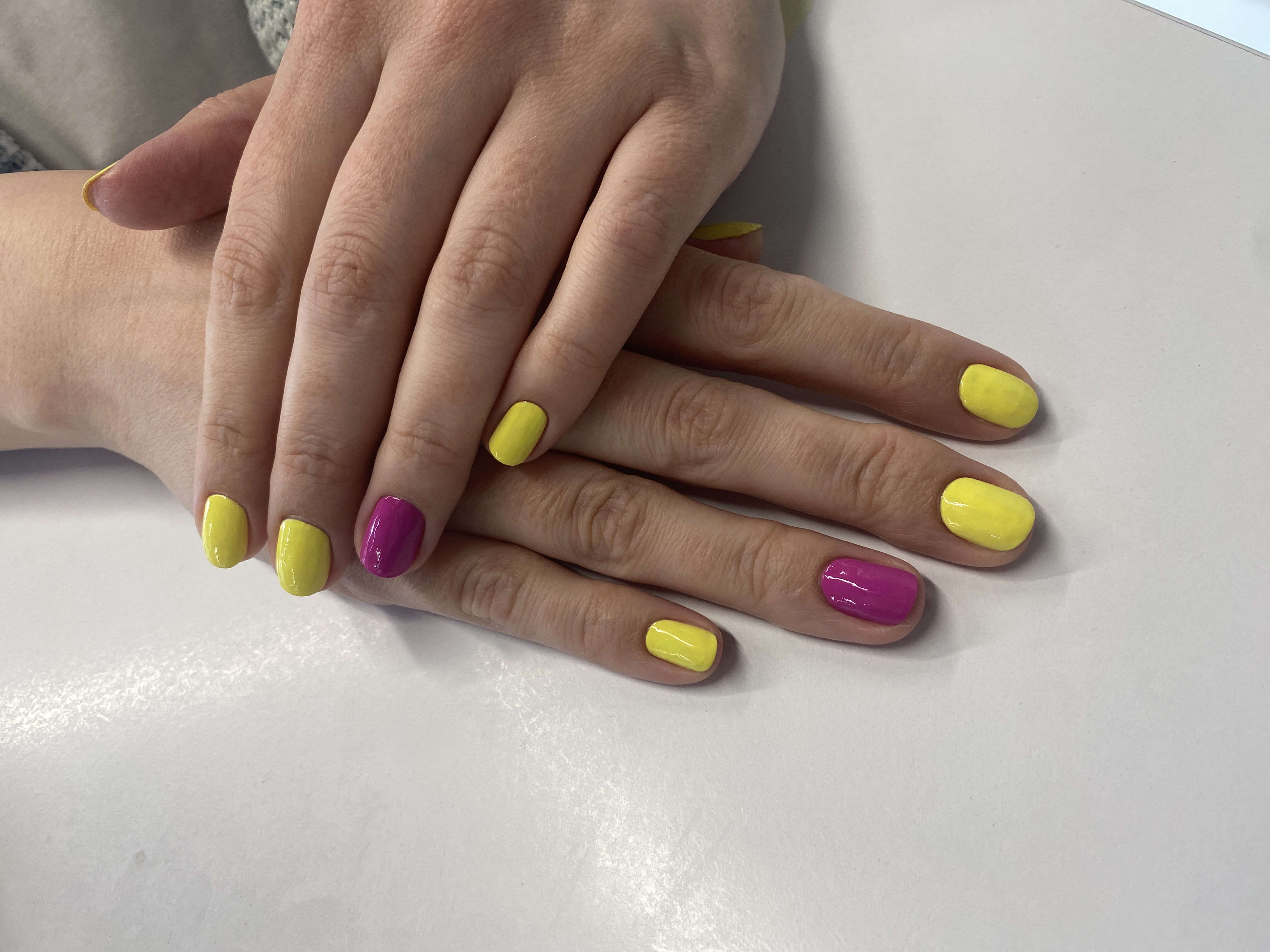 Маникюр, комбинированный, желтый, на каждый день