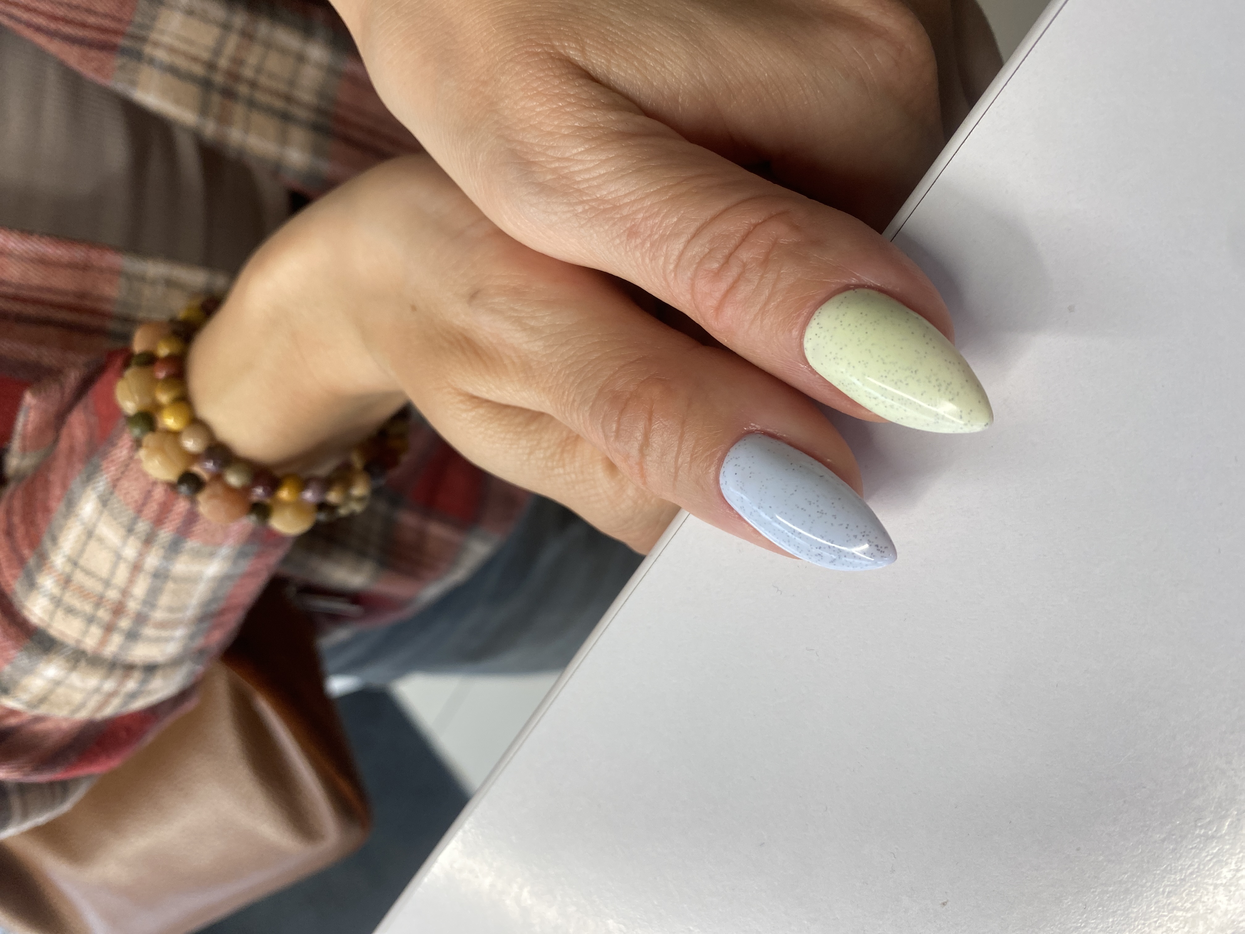 Маникюр, лак с блестками, на каждый день, разные цвета, оригинальный