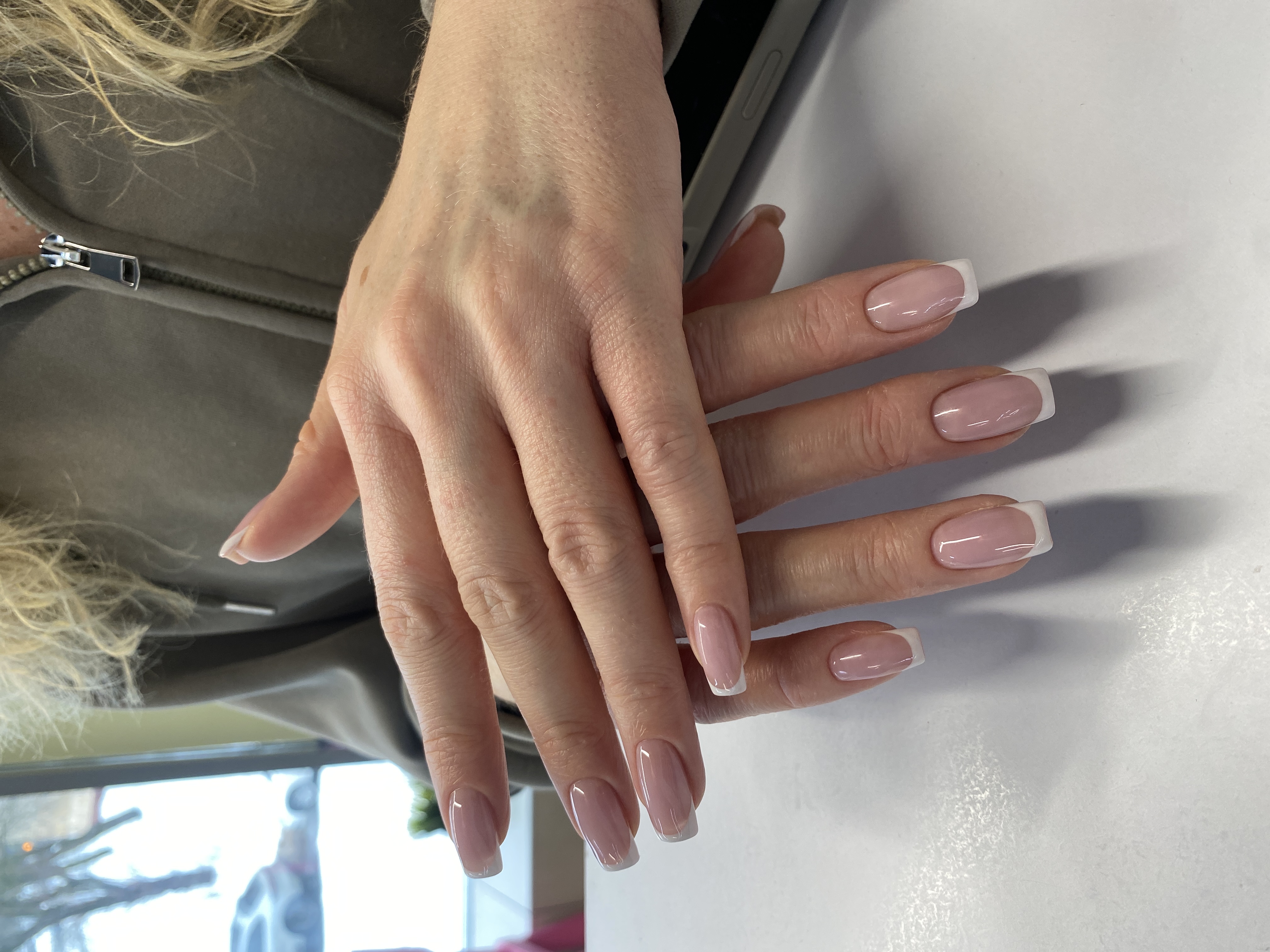 дизайн, комбинированный, сиреневый, Маникюр, френч классический, на каждый день, нюд