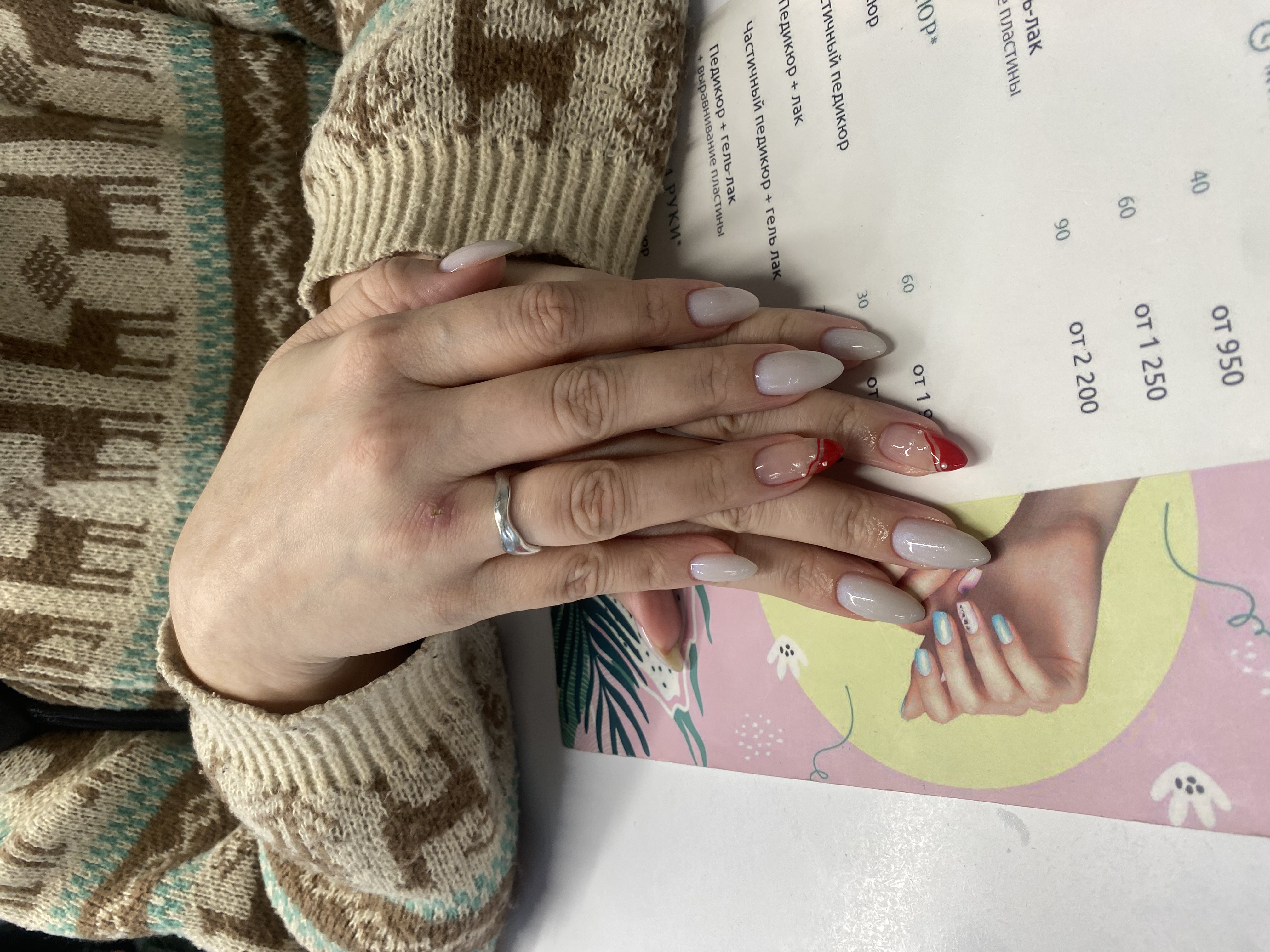 Маникюр, дизайн, комбинированный, френч уголок, молочный, на каждый день, минимализм