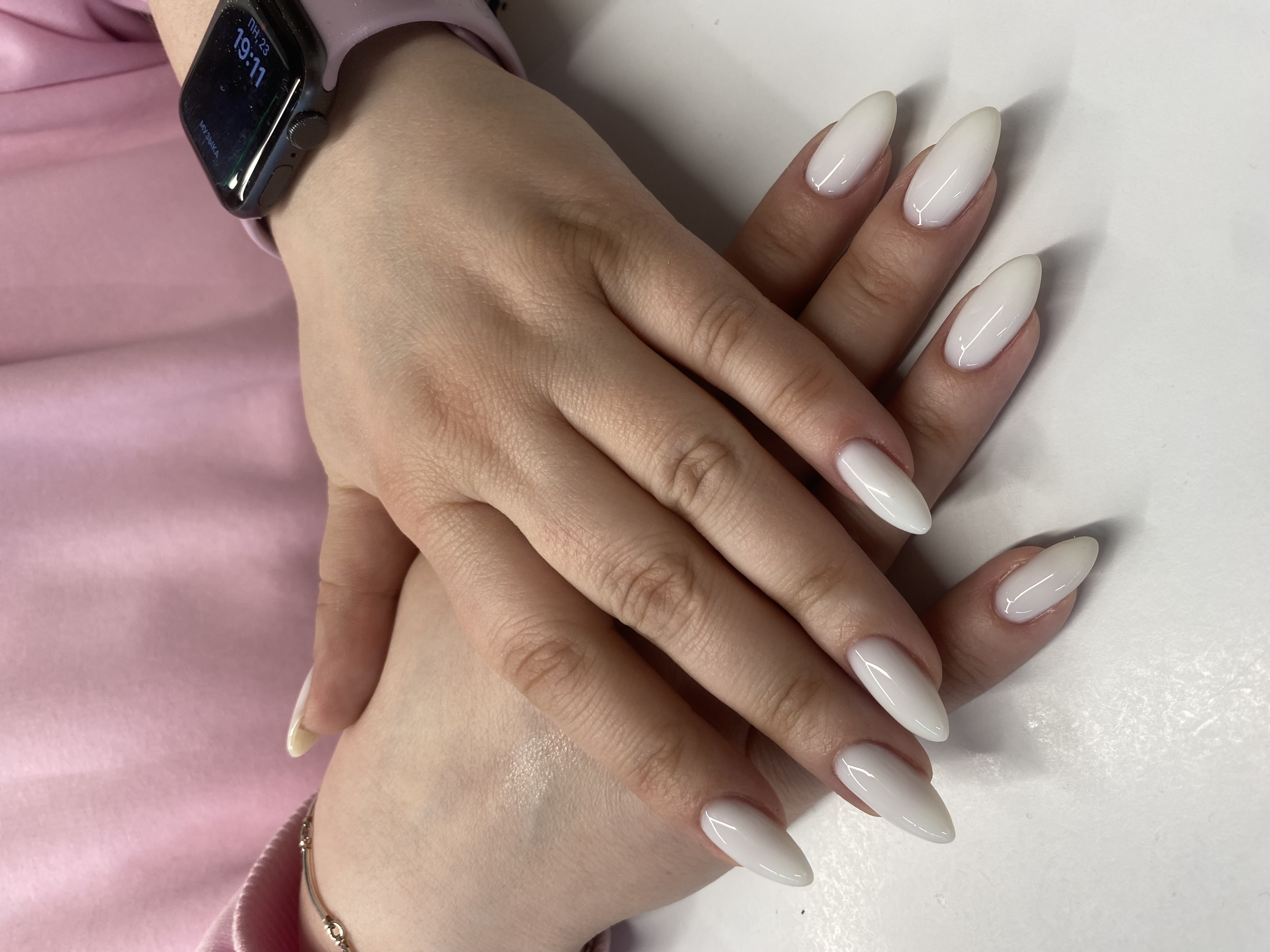 Маникюр, нюд, однотон, на каждый день, белый