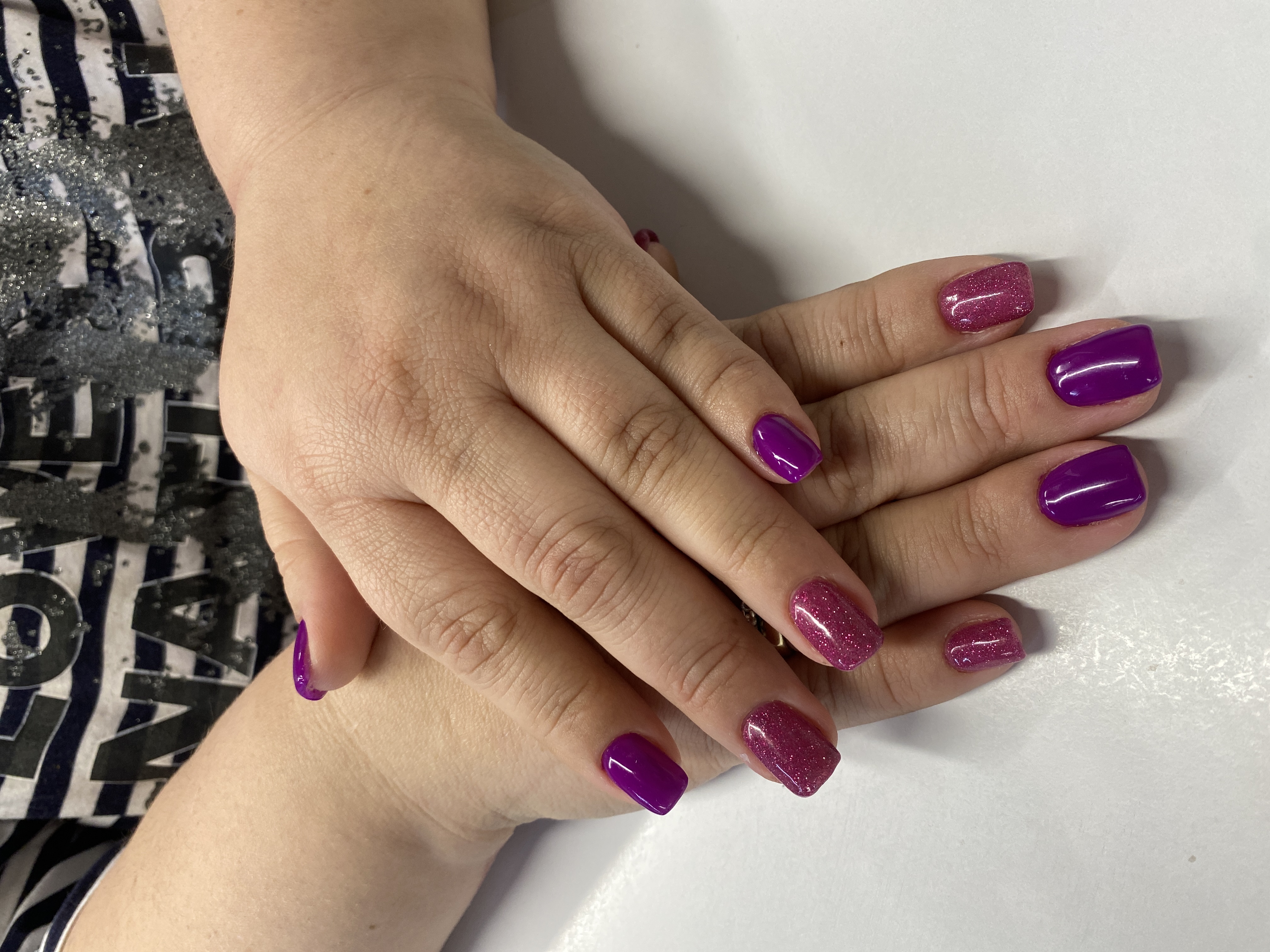Маникюр, лак с блестками, комбинированный, на каждый день, Затёк, фиолетовый