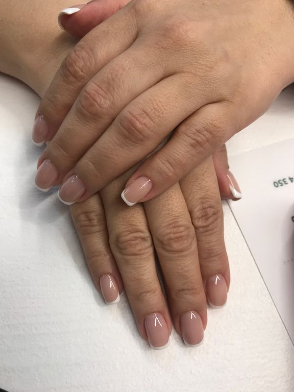 глянцевый, бежевый, нюд, Маникюр, на каждый день, нежный, дизайн, френч, классический