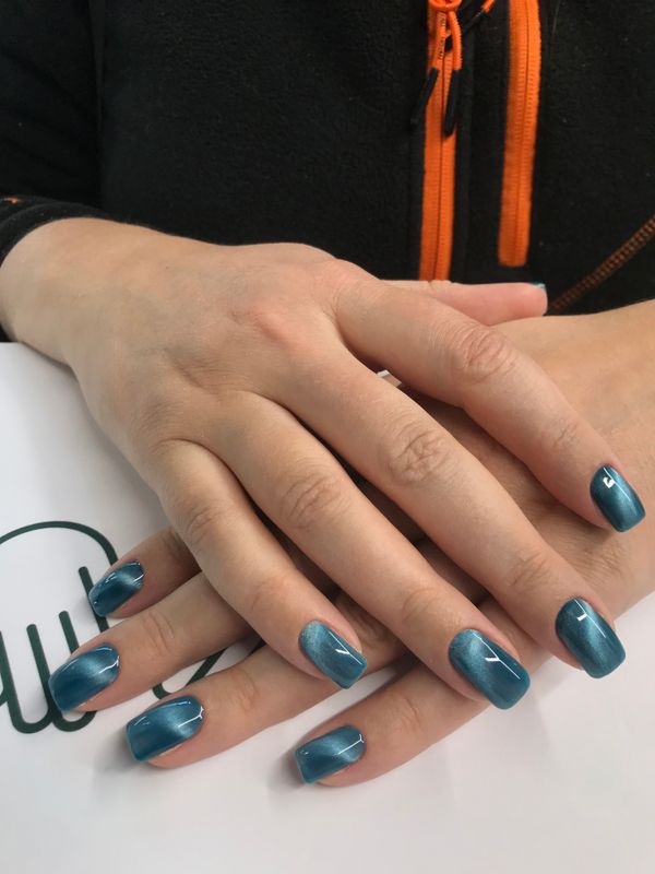 глянцевый, синий, кошачий глаз, однотон, Маникюр, короткие