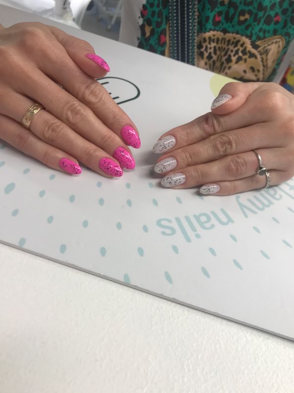 Маникюр, розовый, глянцевый, комбинированный, перепелиное яйцо, топ