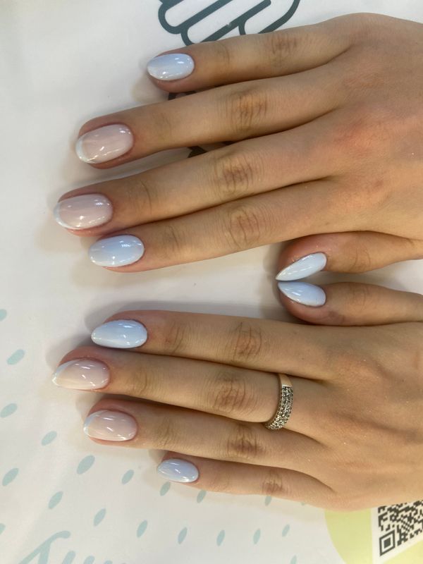 Маникюр, голубой, на каждый день, комбинированный, нежный, глянцевый, дизайн, френч, классический, минимализм