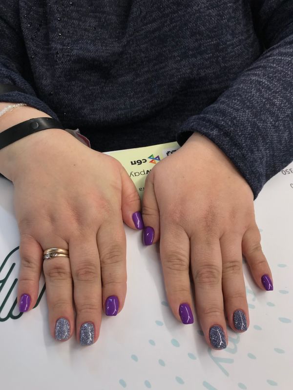 глянцевый, фиолетовый, комбинированный, Маникюр, лак с блестками