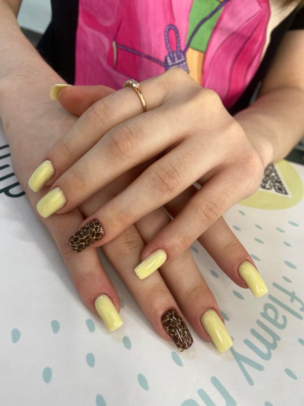 Маникюр, лимонный, глянцевый, комбинированный, дизайн, Стемпинг, леопард