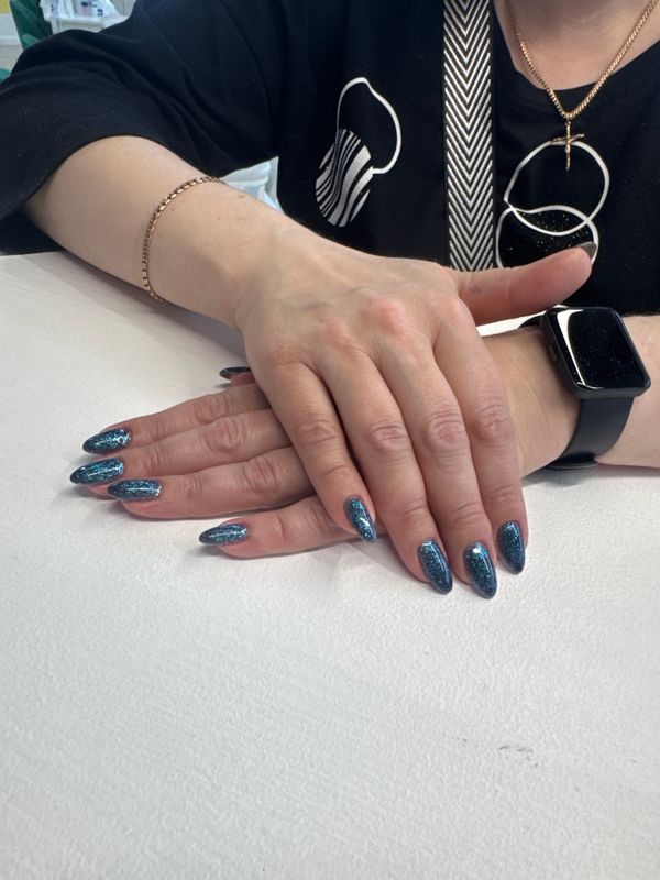 глянцевый, изумруд, лак с блестками, однотон, Маникюр, праздничный