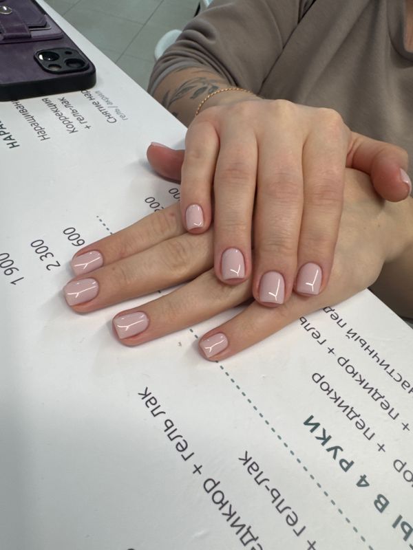 глянцевый, молочный, нюд, однотон, Маникюр, на каждый день