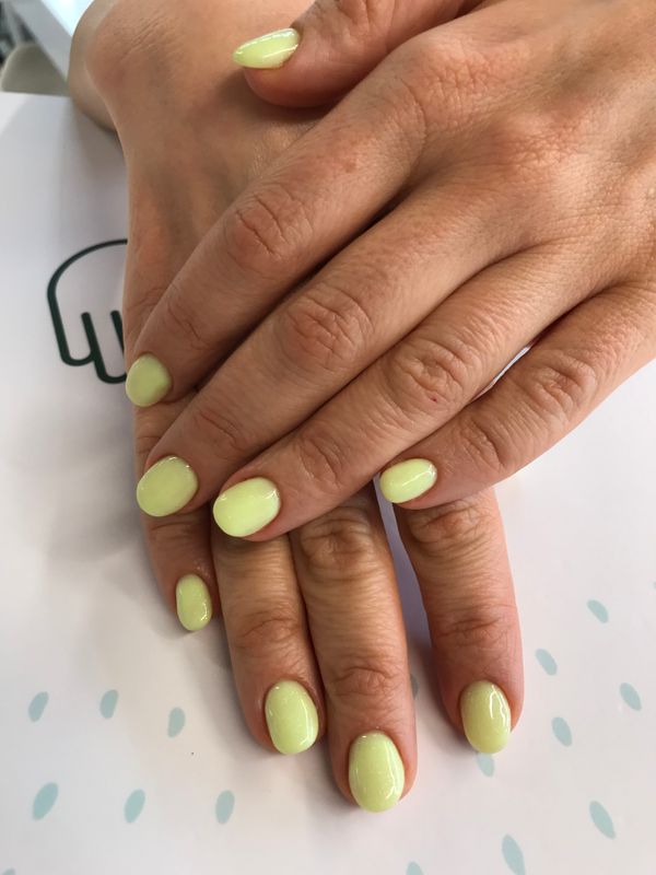 глянцевый, разная длинна, лимонный, нюд, однотон, Маникюр, на каждый день, нежный