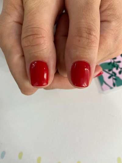 Маникюр, глянцевый, однотон, красный