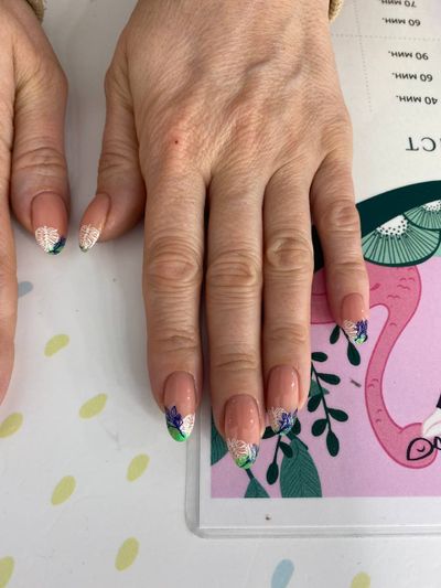 Маникюр, дизайн, глянцевый, Стемпинг, френч, натуральный, прозрачный, камуфляж, белый, зеленый, синий