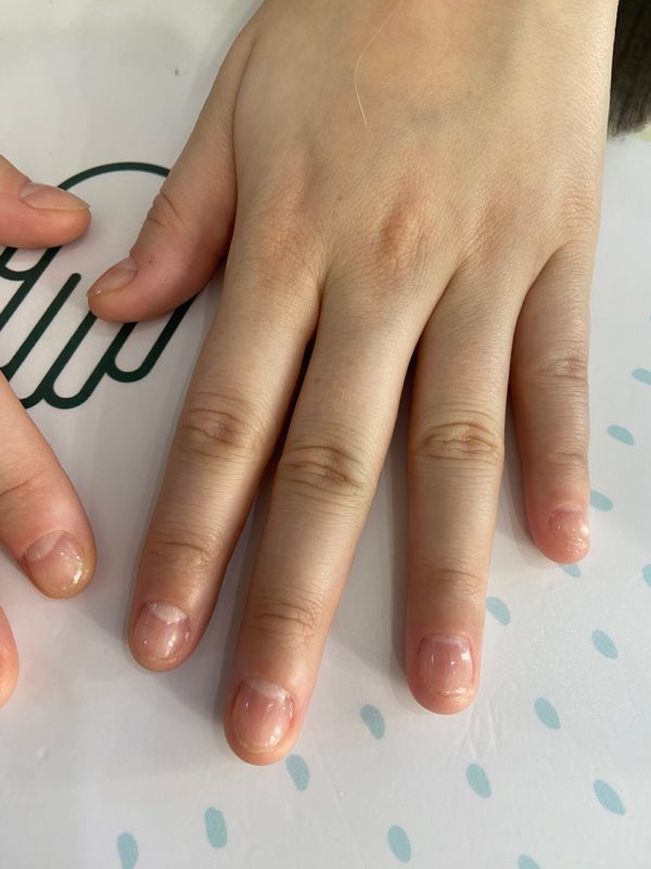 Маникюр, бесцветный, на каждый день, глянцевый, однотон