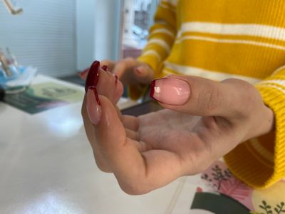 дизайн, глянцевый, френч, не под кутикулу, разные цвета, бордовый, розовый бледный, камуфляж, комбинированный