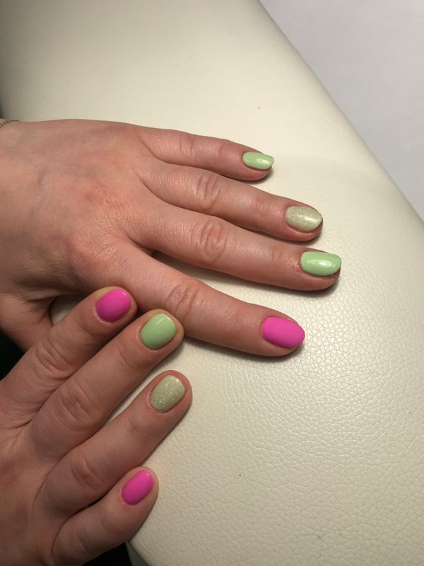 Маникюр, мята, глянцевый, комбинированный