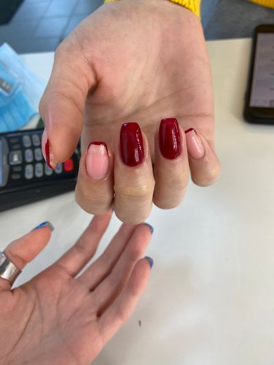 дизайн, глянцевый, френч, не под кутикулу, разные цвета, бордовый, розовый бледный, камуфляж, комбинированный