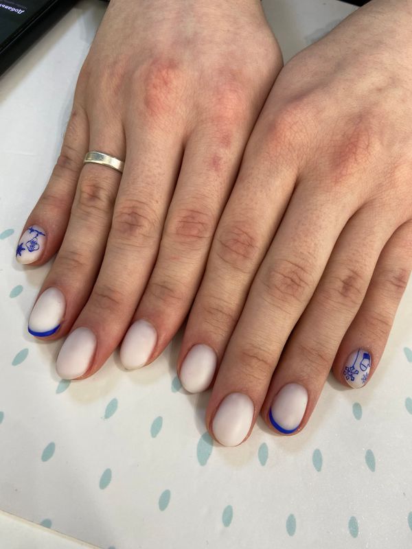 Маникюр, молочная база, глянцевый, комбинированный, дизайн, новогодний, снежинка, френч