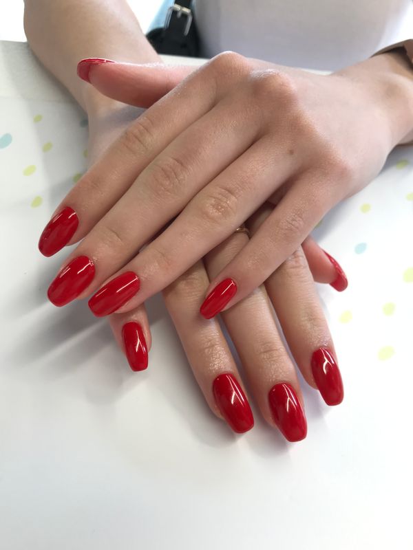 Маникюр, глянцевый, однотон, красный
