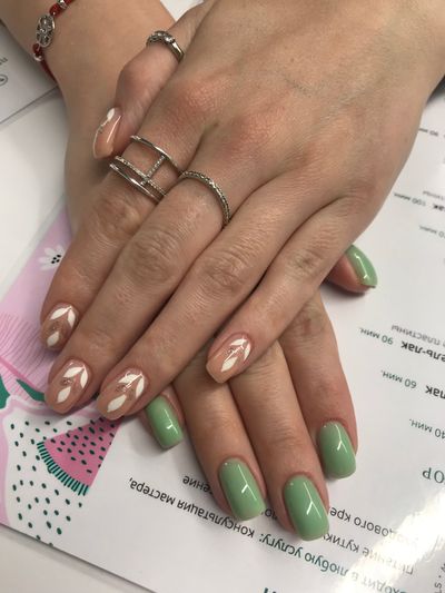 Маникюр, дизайн, глянцевый, веточка, блестки, оливковый, бежевый, комбинированный, белый, серебро