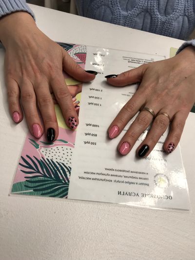 дизайн, глянцевый, рисунок, сердечки, блестки, лунки, разные цвета, розовый, черный, серебро, комбинированный