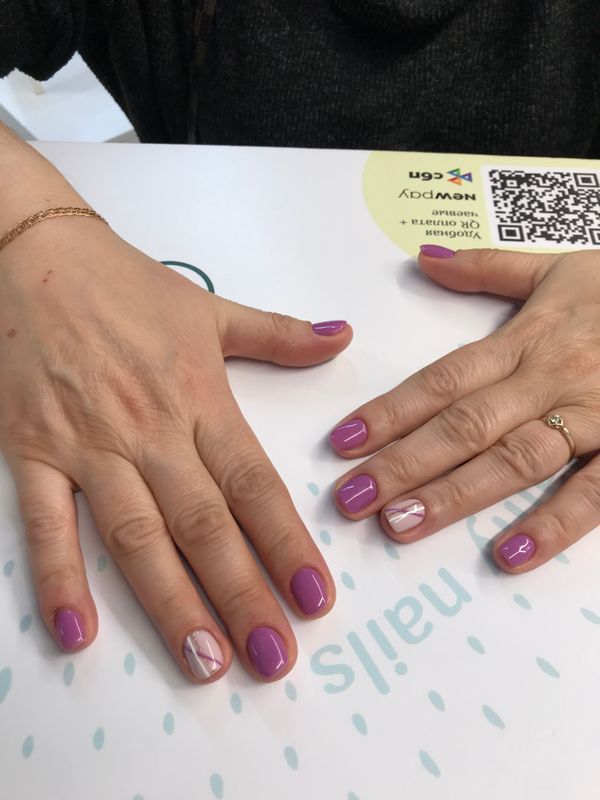 Маникюр, сиреневый, на каждый день, глянцевый, дизайн, линии, блестки, минимализм